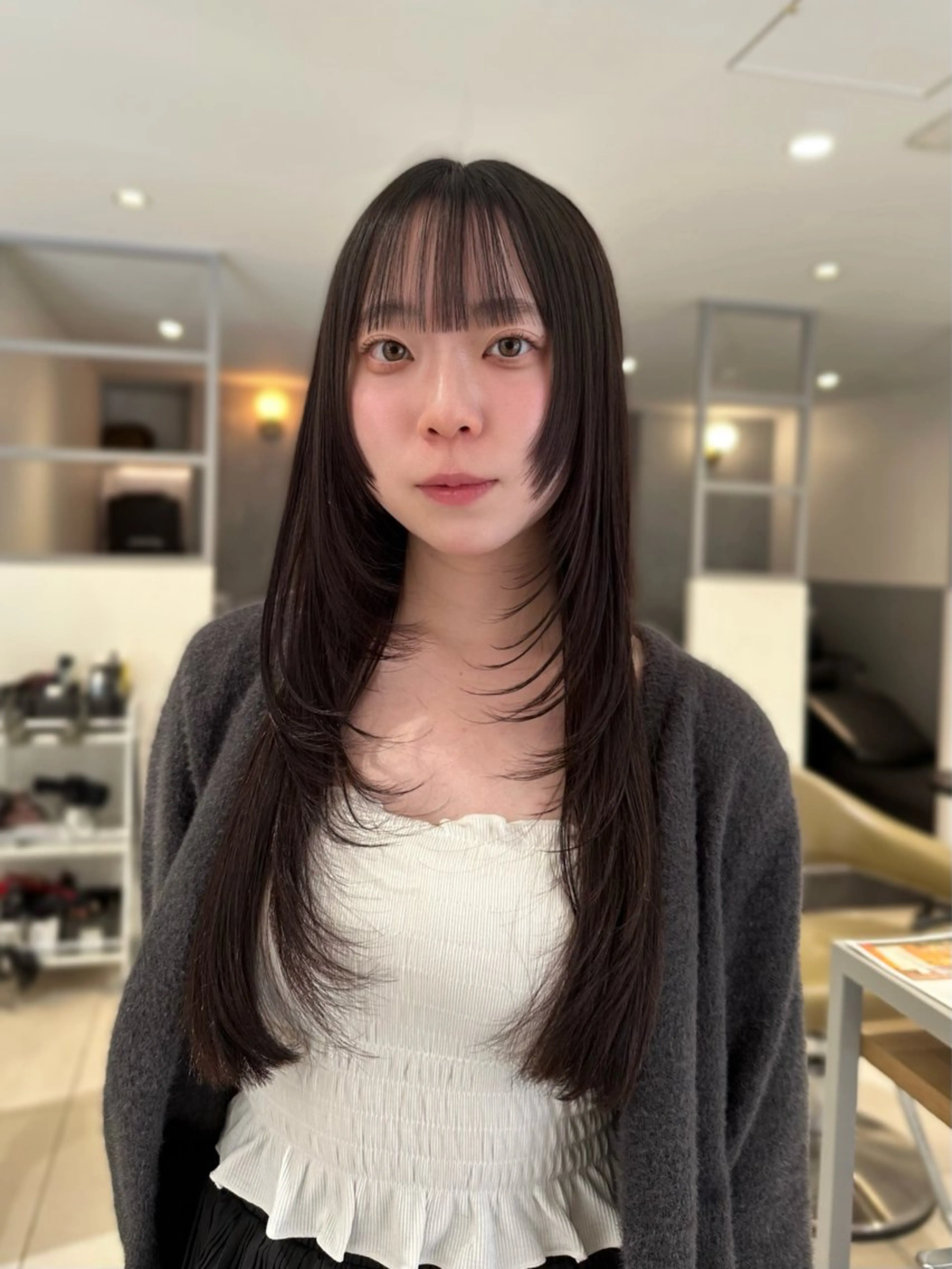 ロング レイヤーカット 縮毛矯正 🎀LUNA🎀 レイヤーカット/艶髪のヘアスタイル