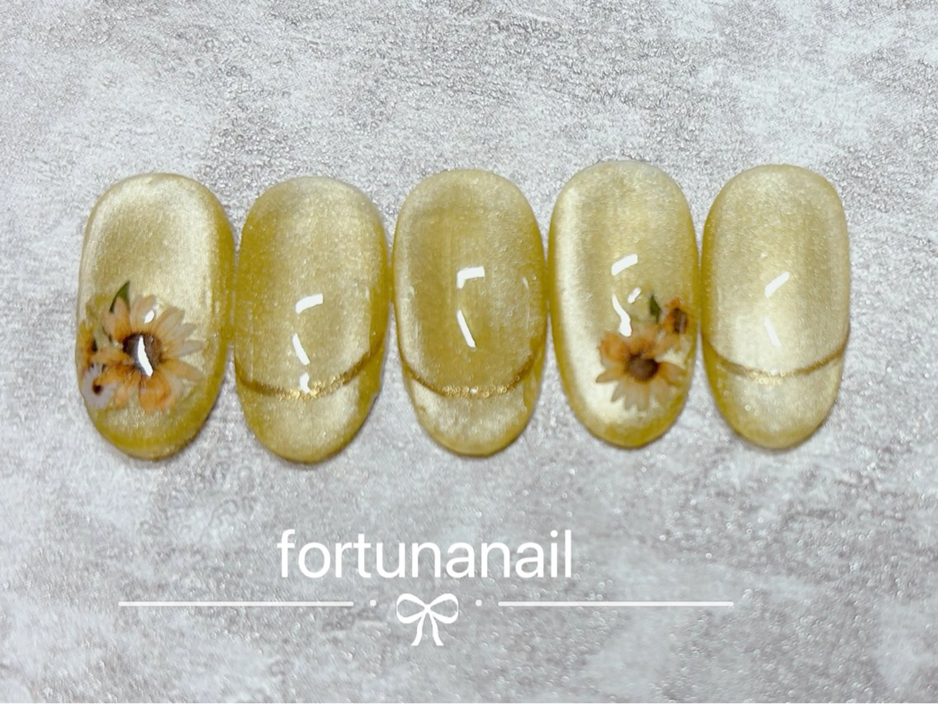 ネイル ハンドネイル Nail •Head スパFortunaのネイルデザイン