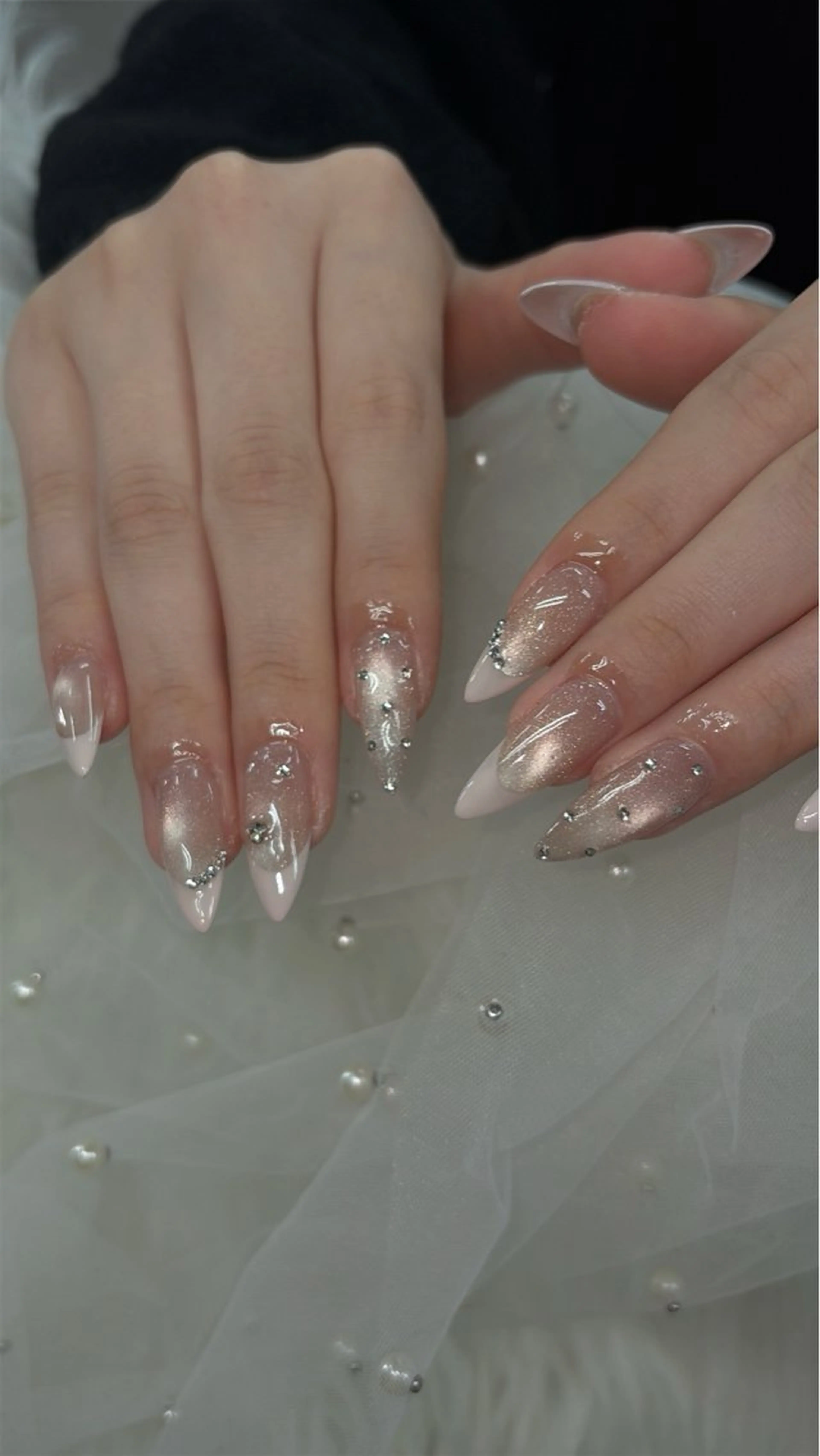 ネイル ハンドネイル SHION  のネイルデザイン