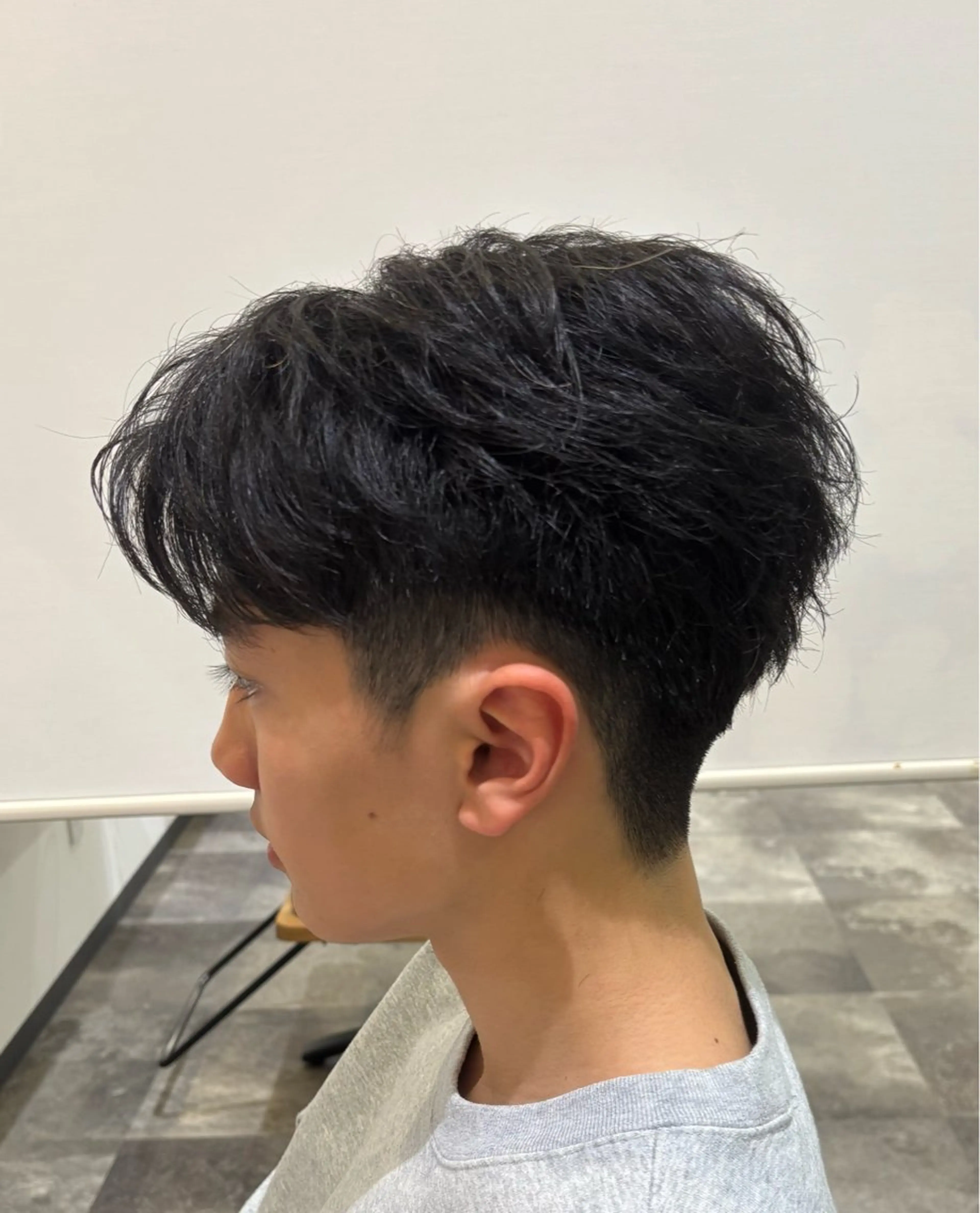 ショート メンズ カット パーマ 鼎一真ハイトーン/ パーマ/何でも屋さんのヘアスタイル