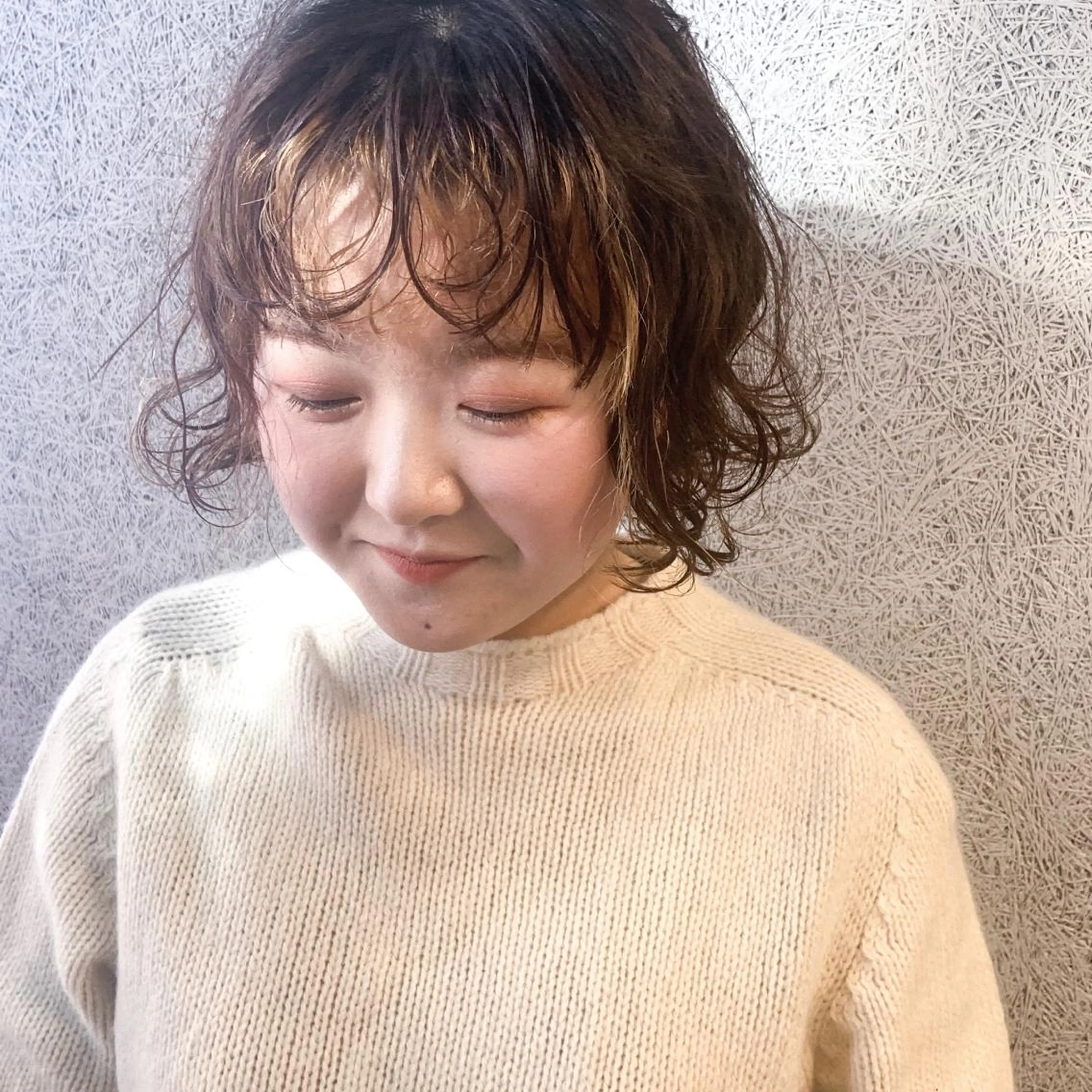 ショート カラー パーマ 名駅/大人可愛い /艶髪/流音のヘアスタイル