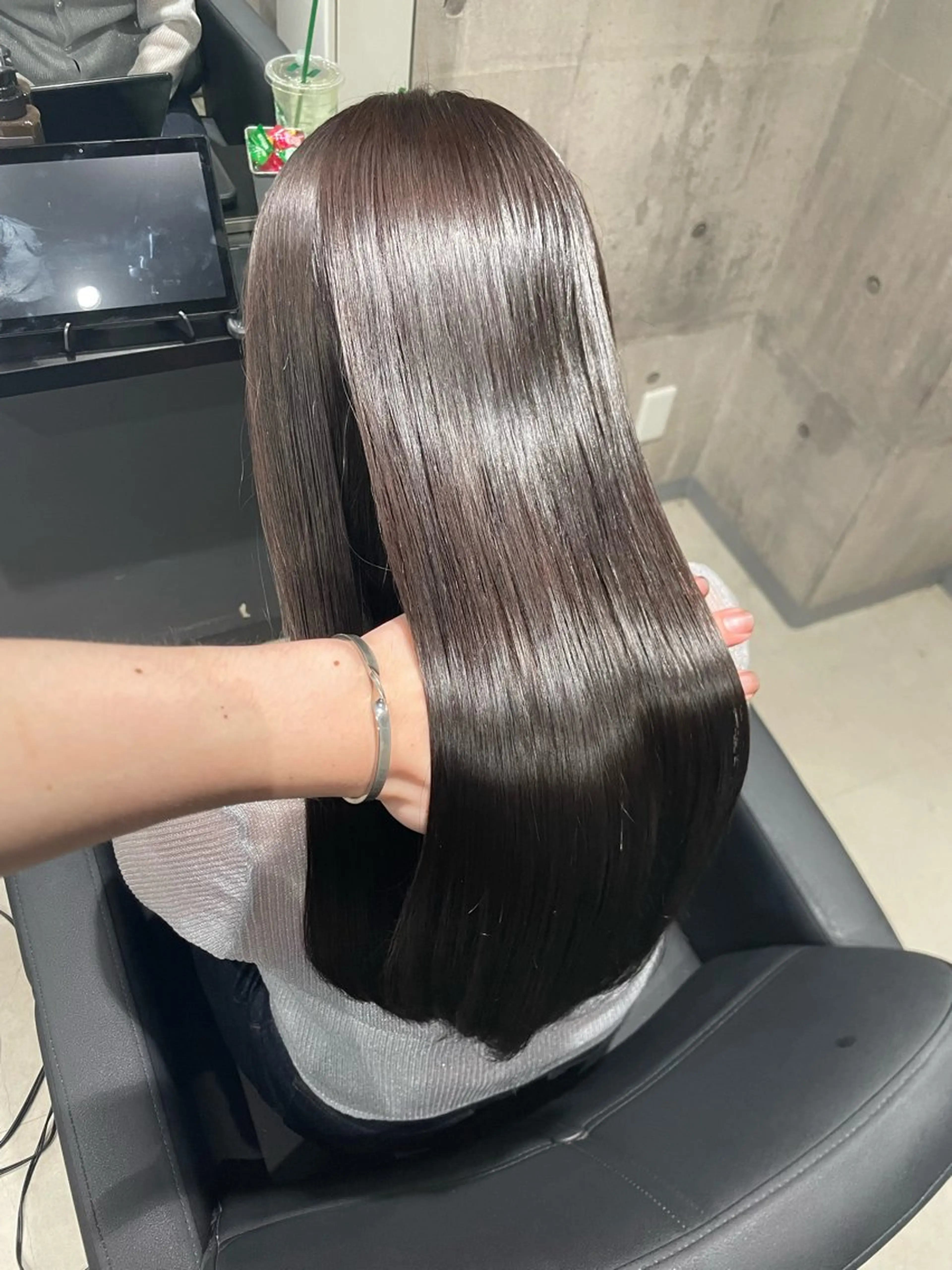 ロング カラー グレージュ 髪質改善/美髪カラー Hiroakiのヘアスタイル