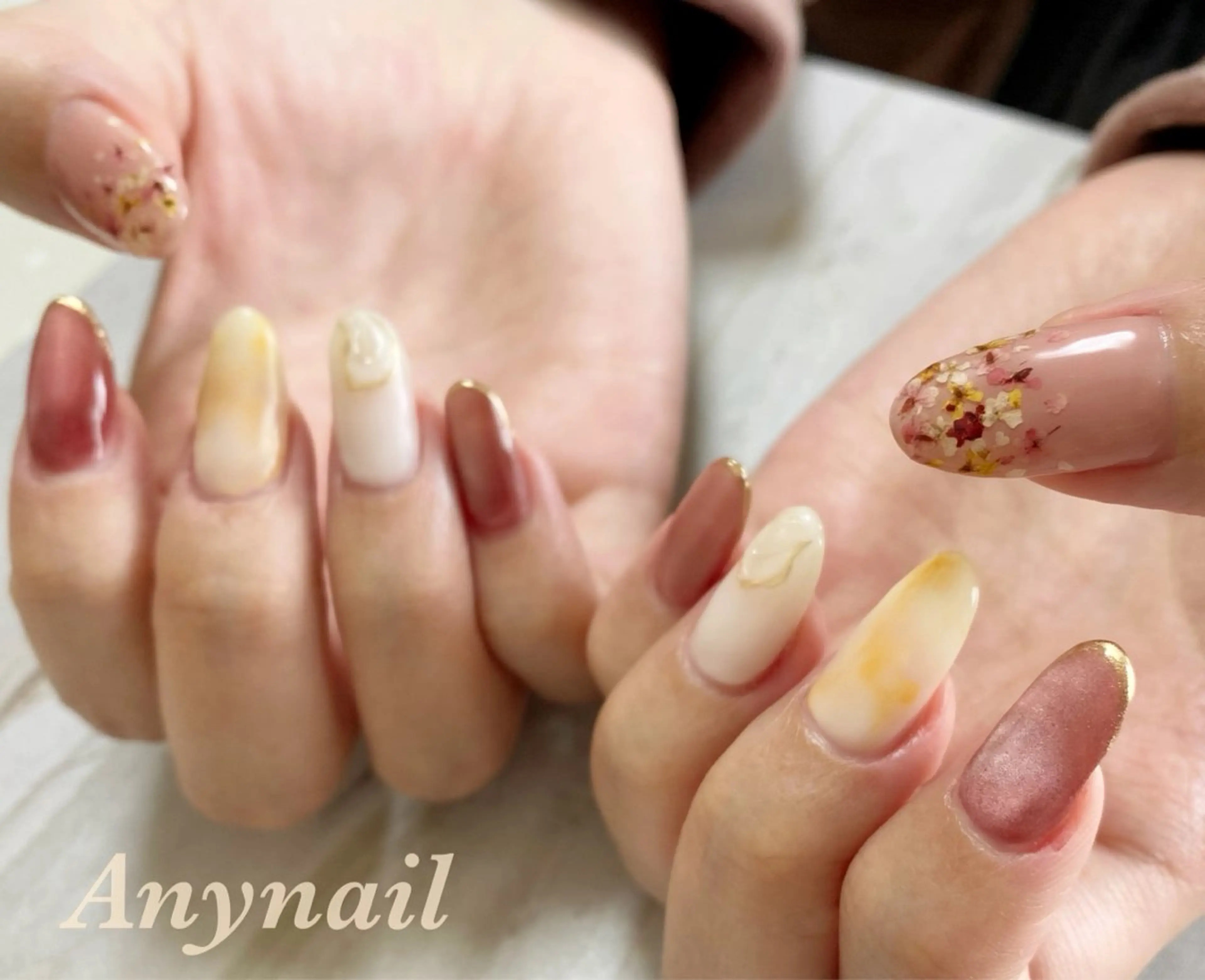 ネイル ブルー フラワーネイル マグネットネイル ミラーネイル ピンク ハンドネイル 岩澤 恵子のネイルデザイン