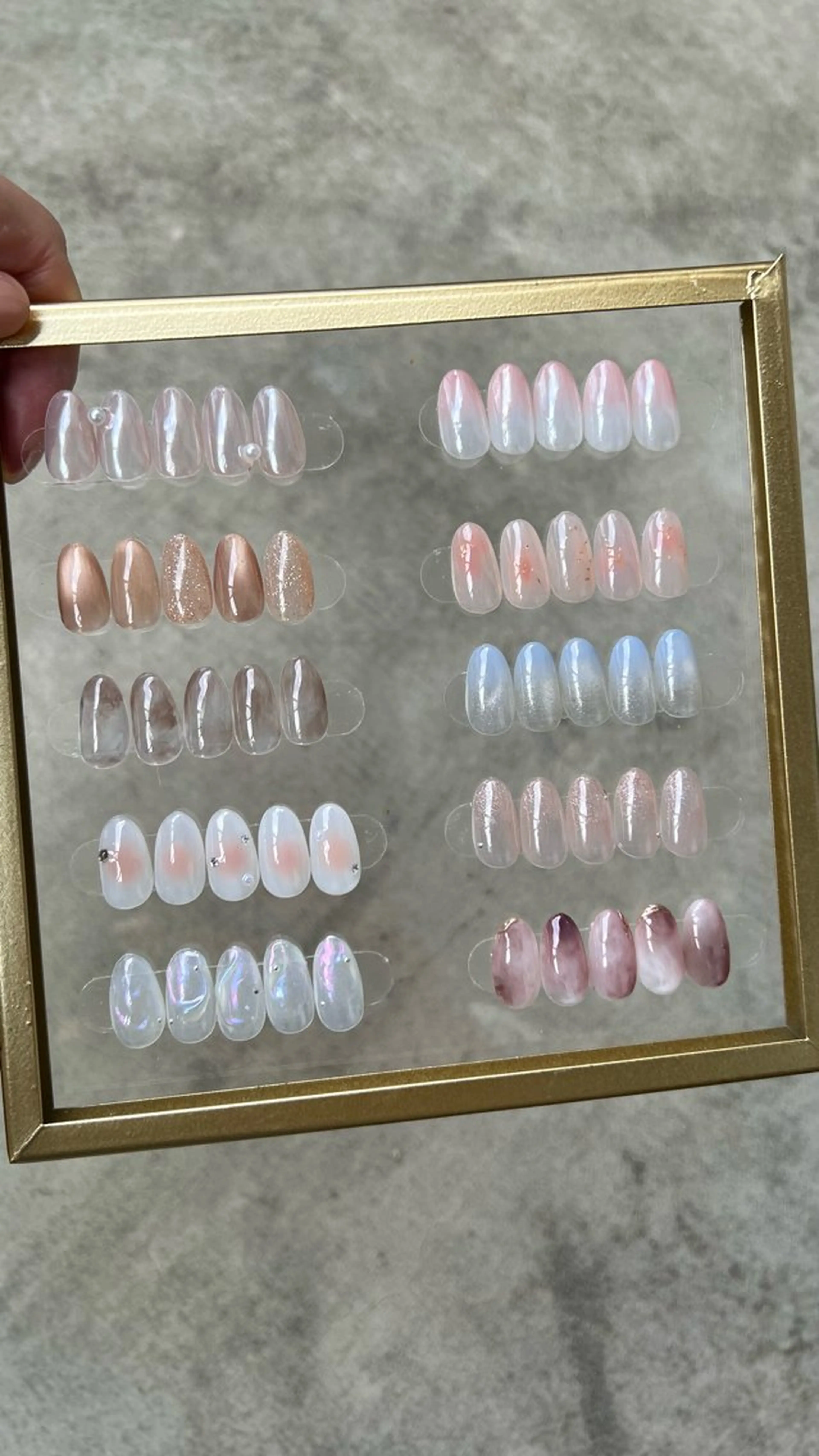 定額デザイン/オフィスネイル（オフなし）の写真