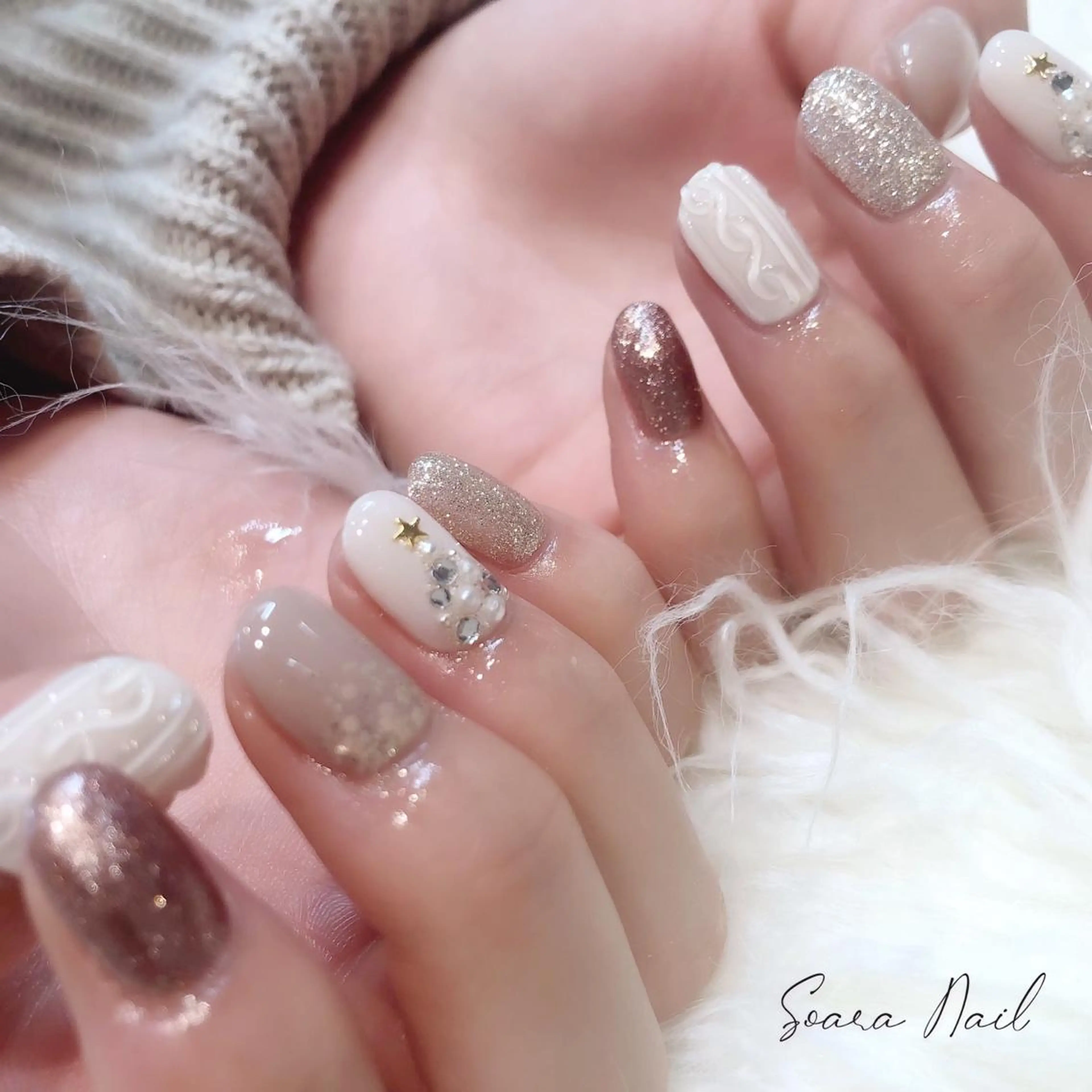 ネイル 冬ネイル クリスマス ハンドネイル Salon Cleve所属・T. maoのネイルデザイン