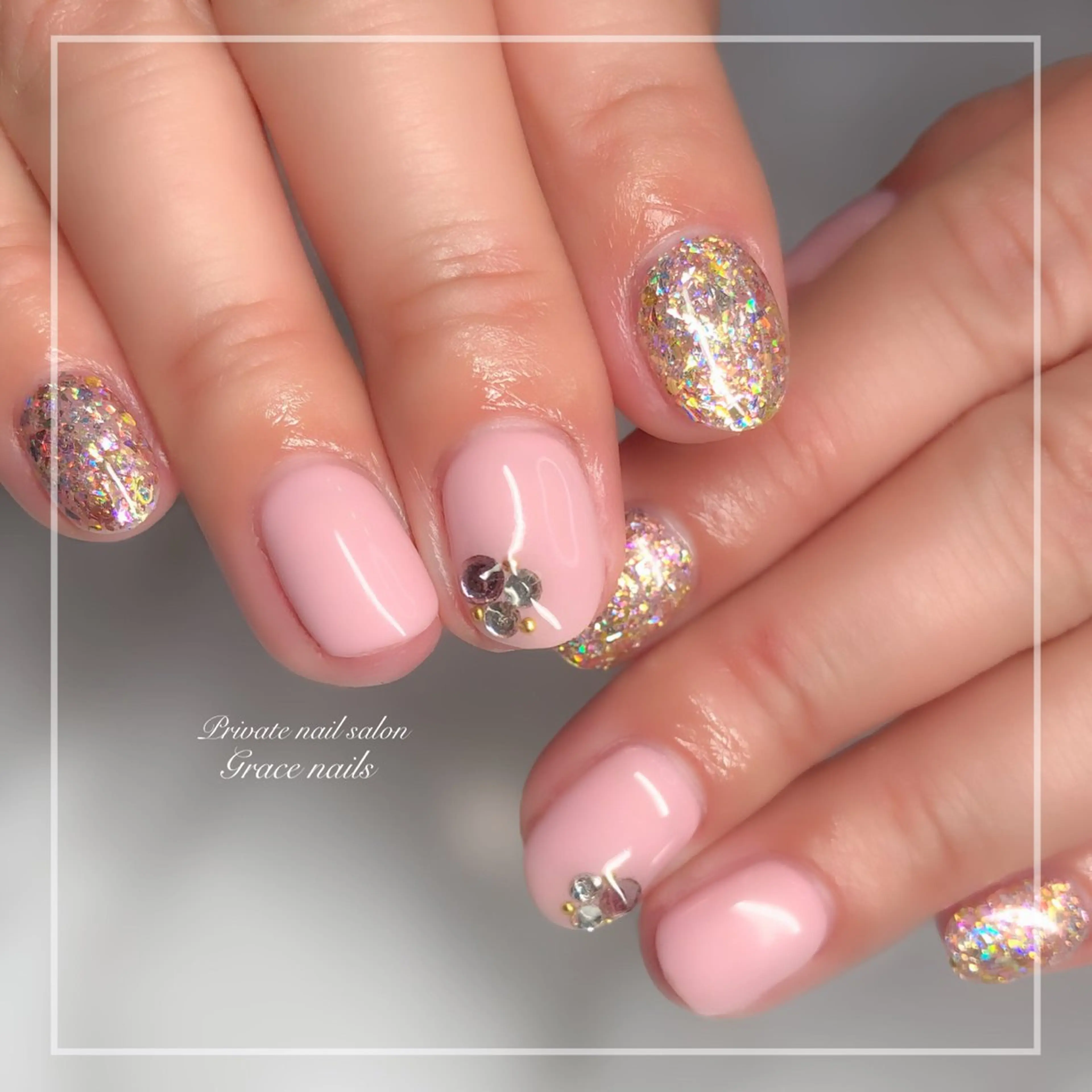 ネイル GRACE NAILSのネイルデザイン