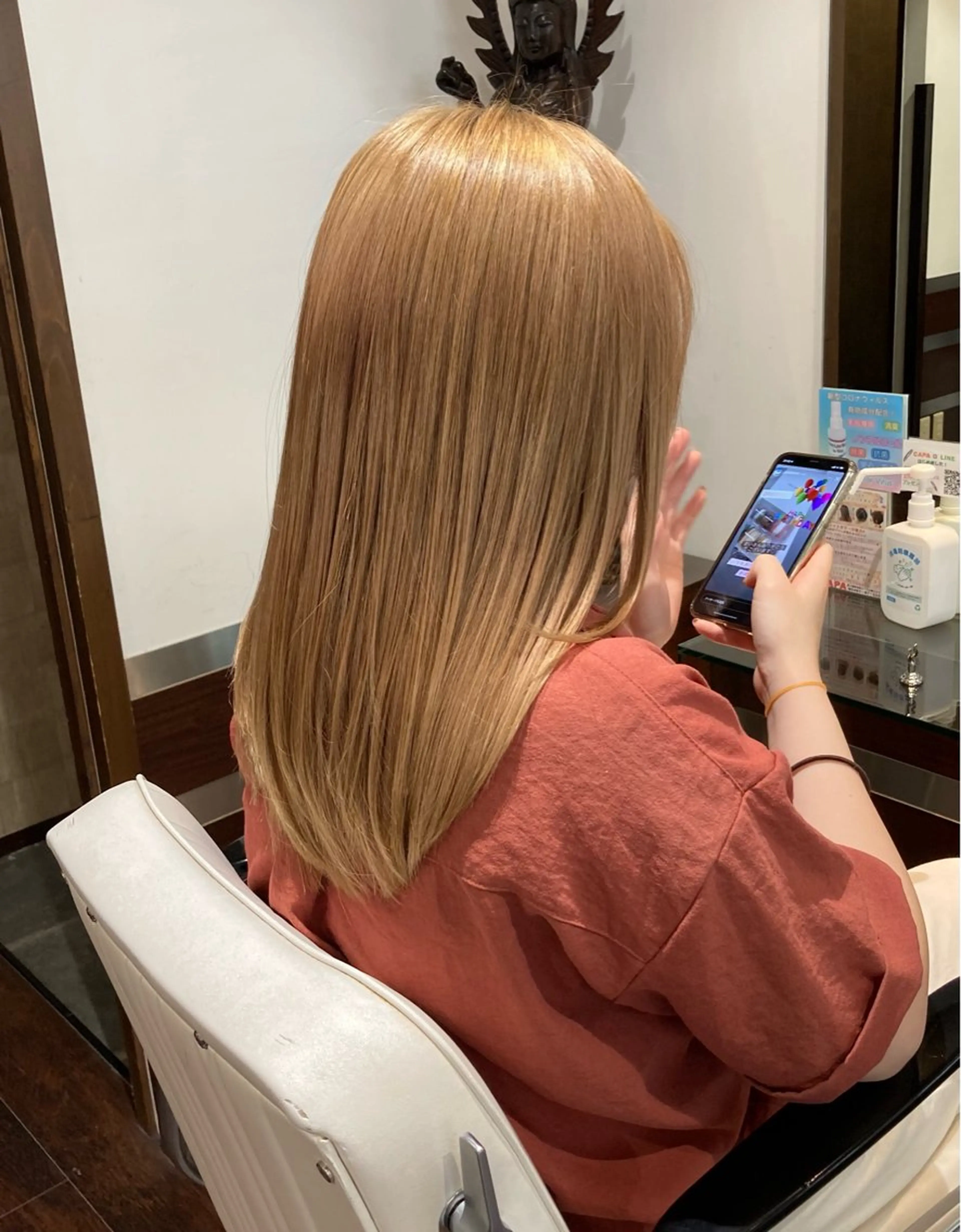 セミロング カラー 髪質改善 ヘアカラー トリートメント 岩崎 裕司のヘアスタイル