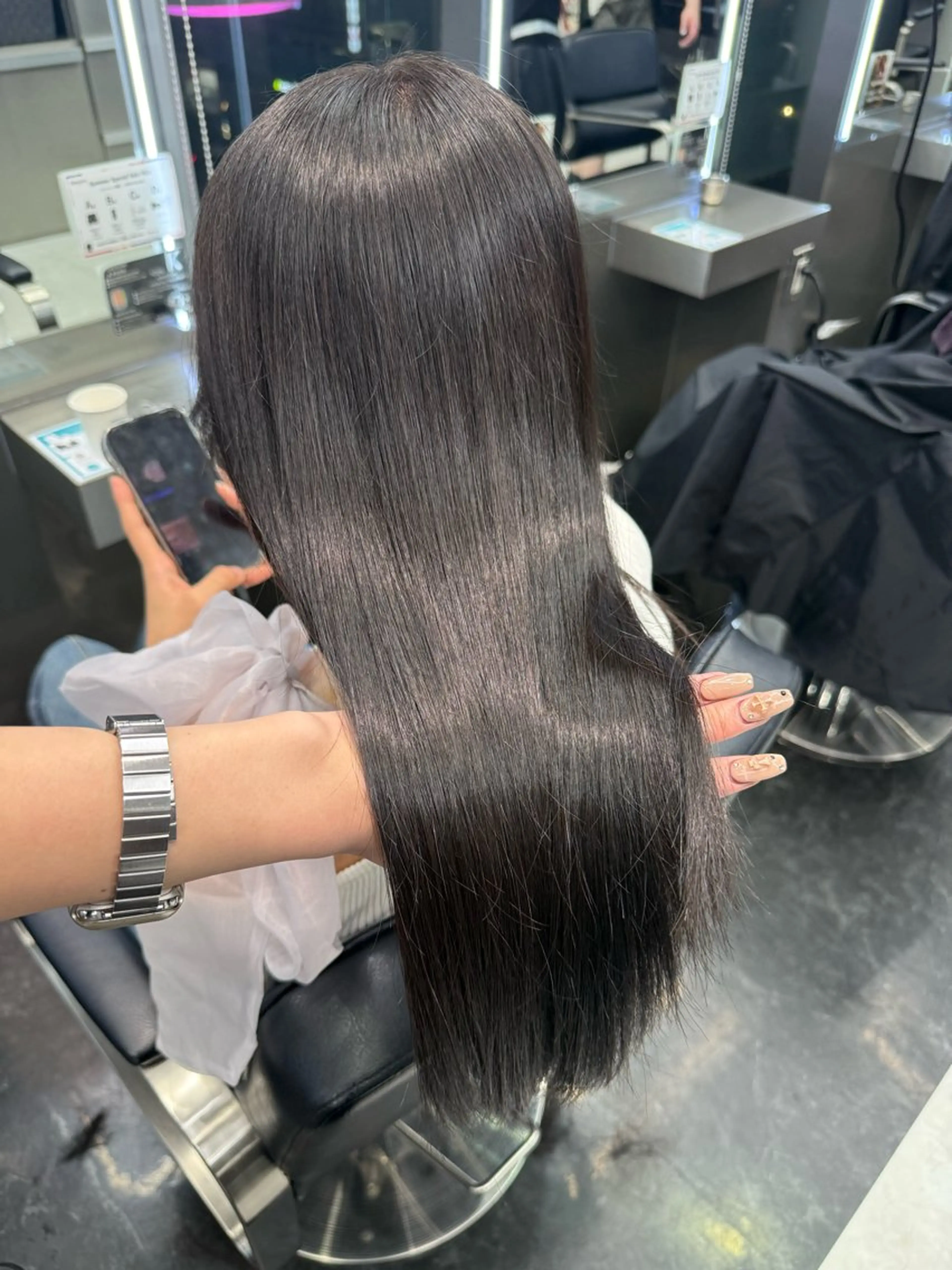 ミディアム カラー ヘアカラー トリートメント ヘアセット 韓国ヘア🖤/透明感 shihoのヘアスタイル