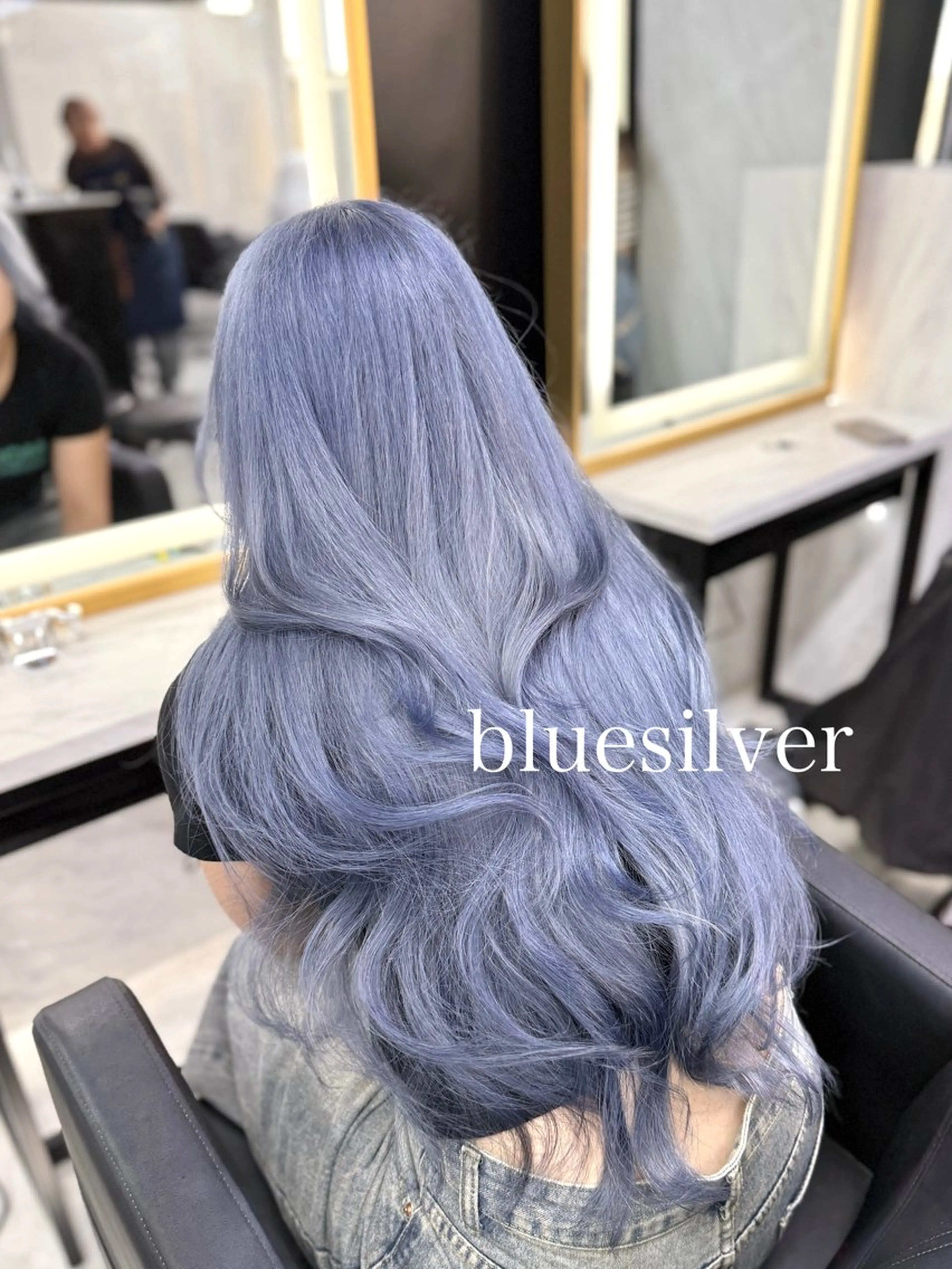 ロング カラー ブルーカラー 透明感カラー シルバー カット ヘアカラー トリートメント エクステ🩵ブリーチ 韓国ヘア🩵KAEのヘアスタイル