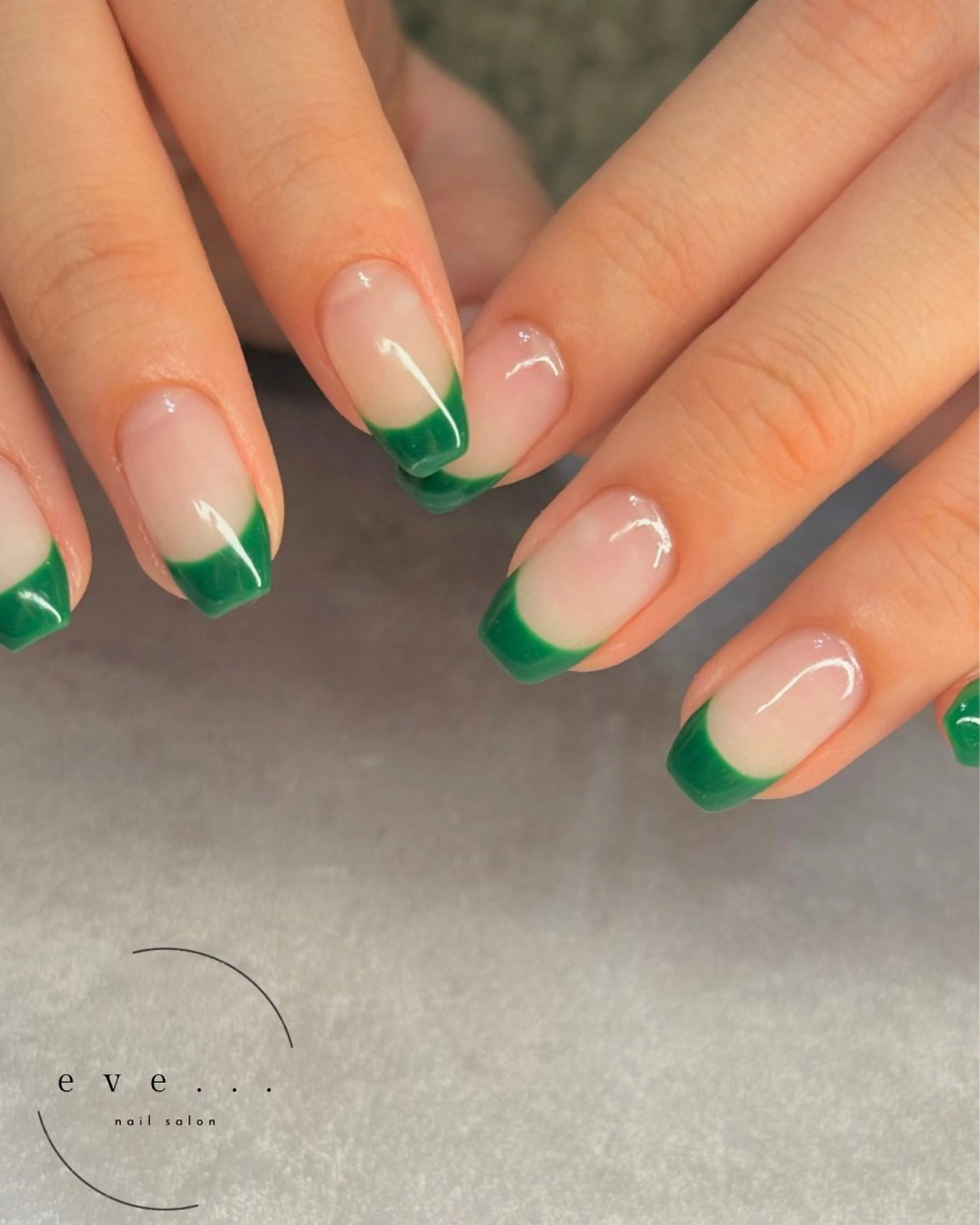 ネイル フレンチネイル グリーン ハンドネイル nail salon eve...のネイルデザイン