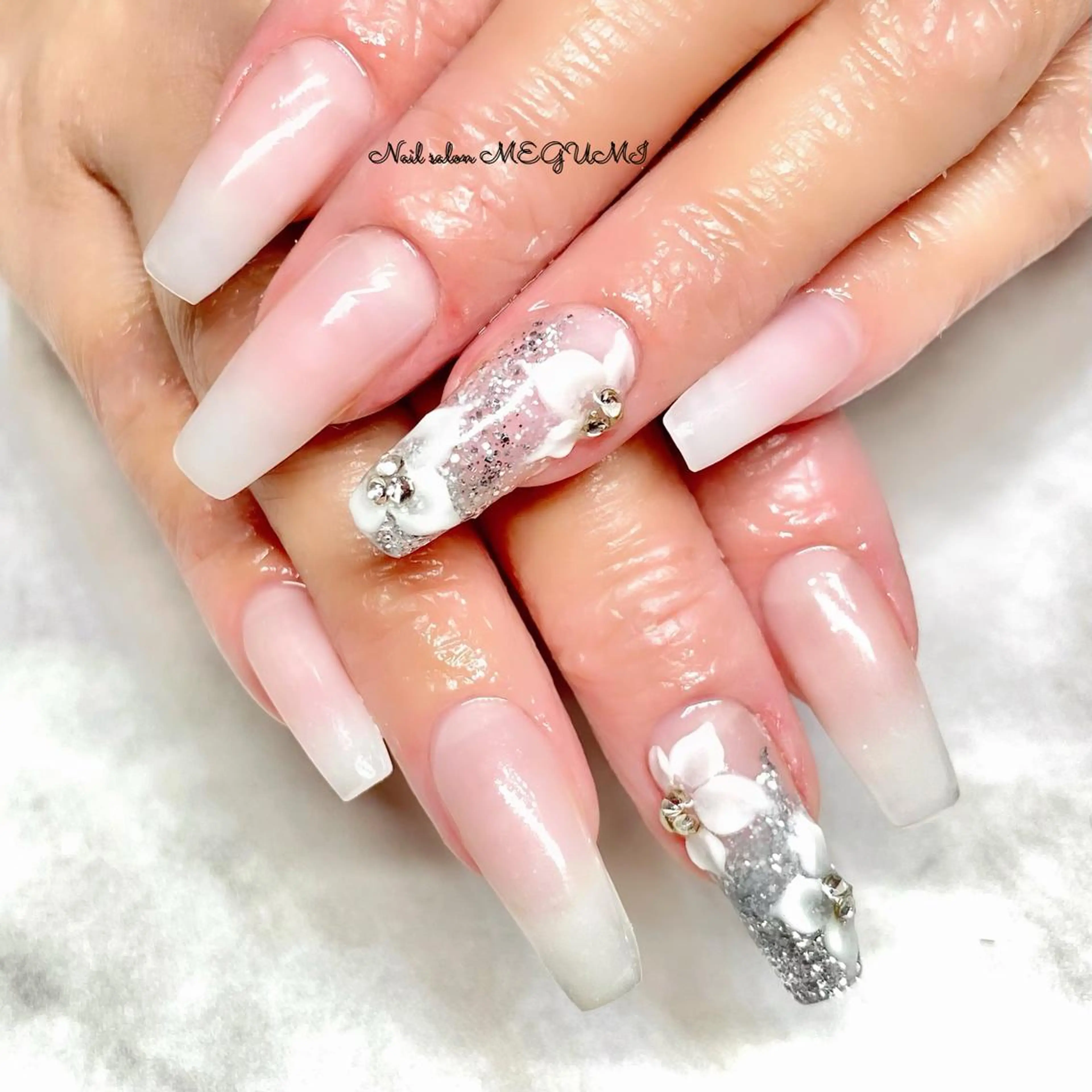 ネイル Nail salon MEGUMIのネイルデザイン