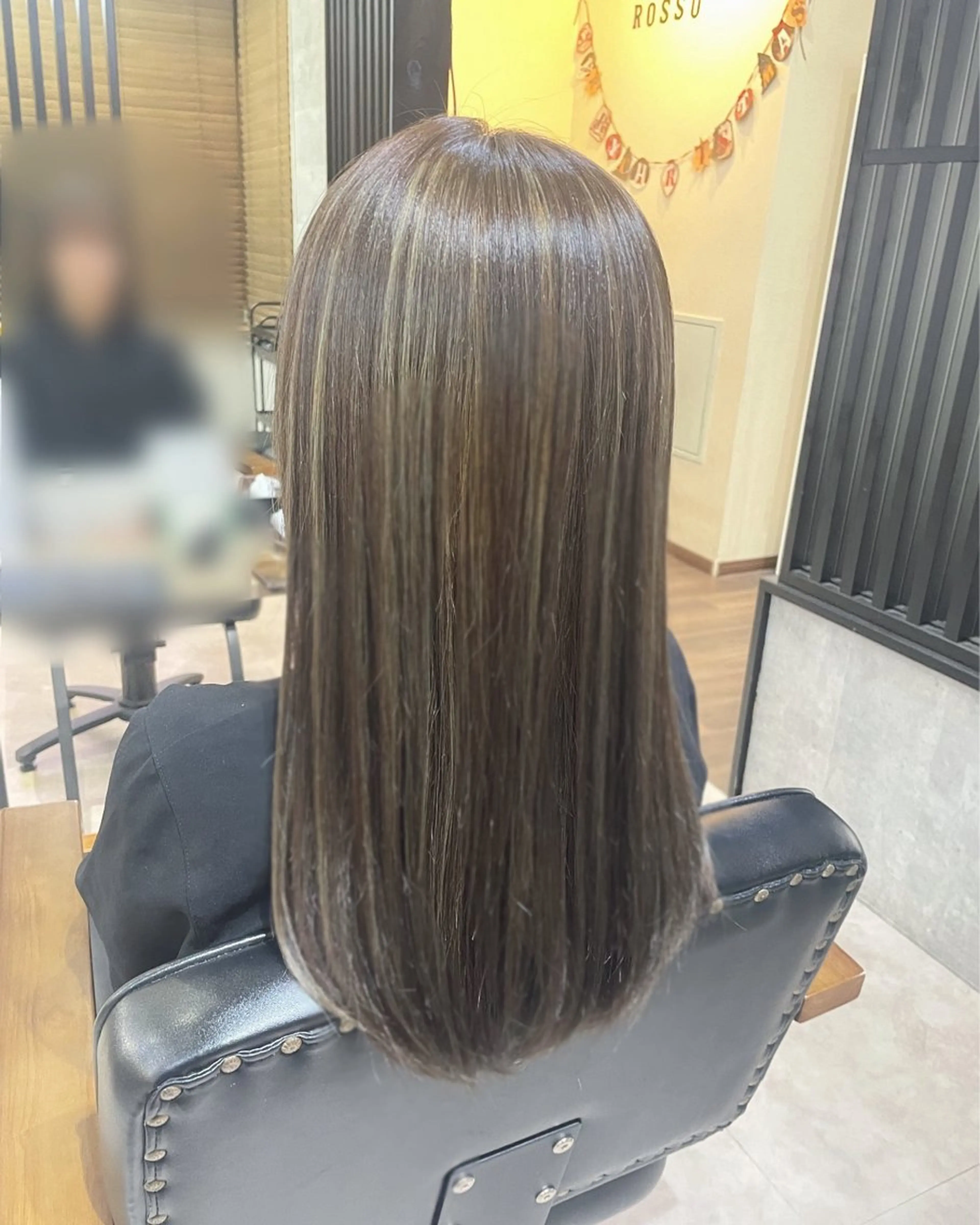 ロング カラー ハイライトカラー オリーブカラー ハイライト 〘 ROSSO〙 yunonのヘアスタイル