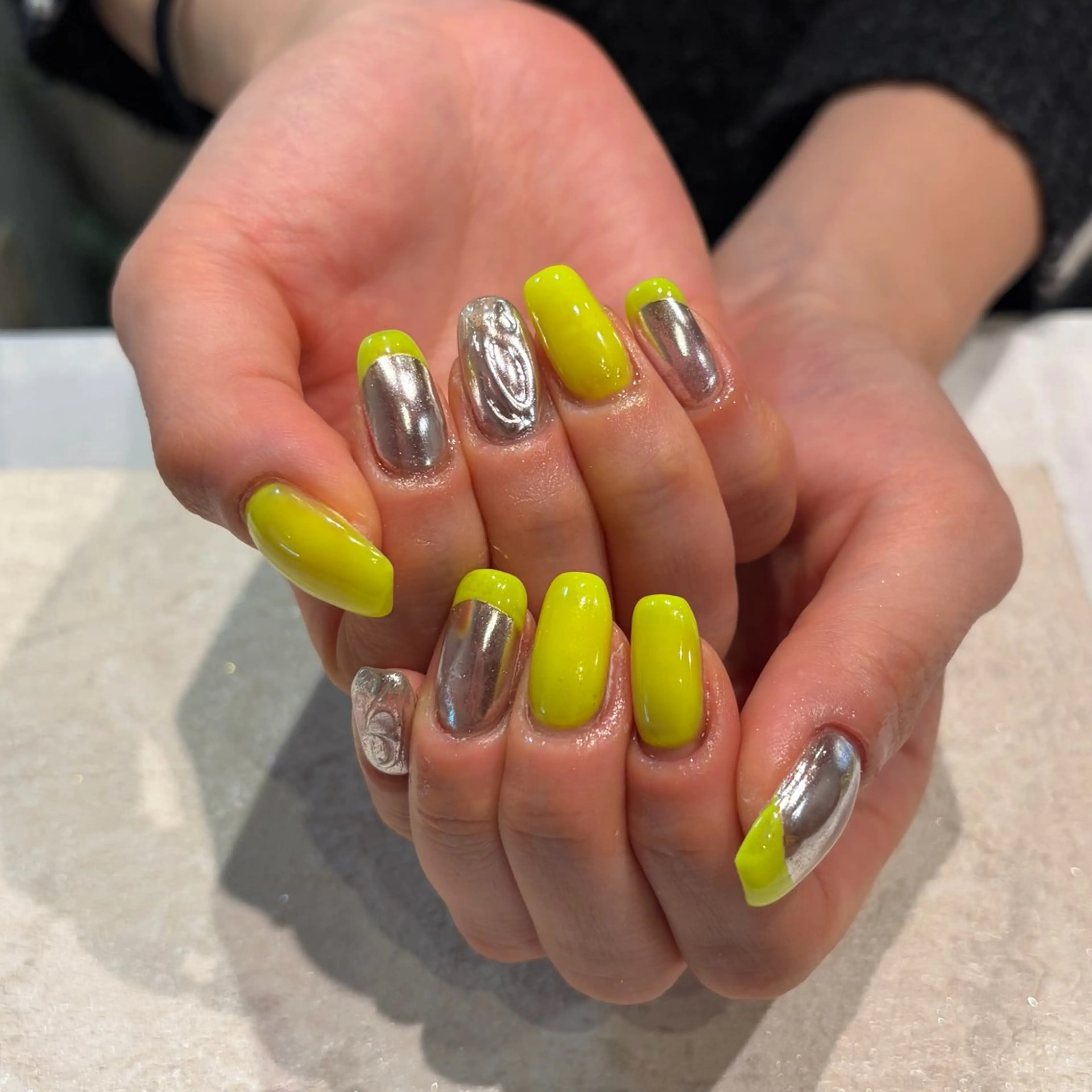 ネイル ハンドネイル ecrin エクラン maiのネイルデザイン