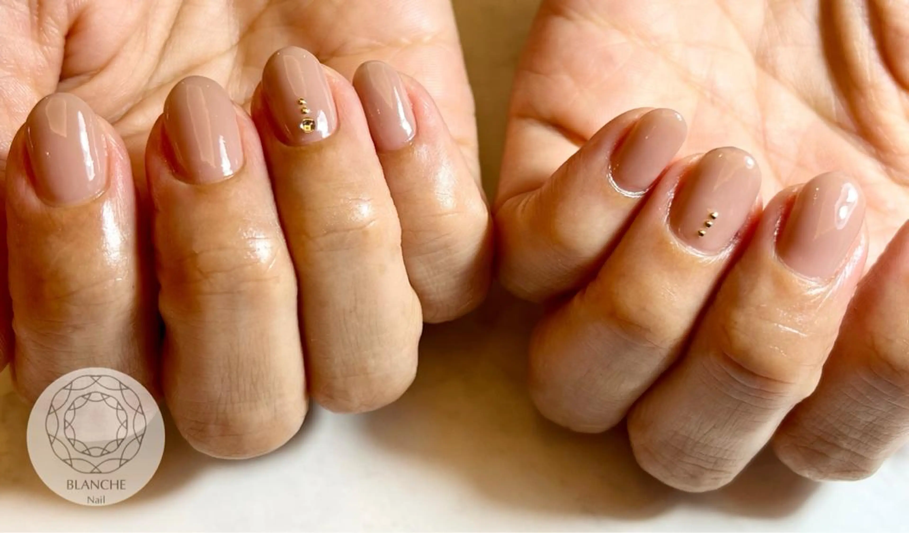 ネイル アートネイル ジェルネイル オフィスネイル パラジェル シンプルネイル BLANCHE Nailのネイルデザイン