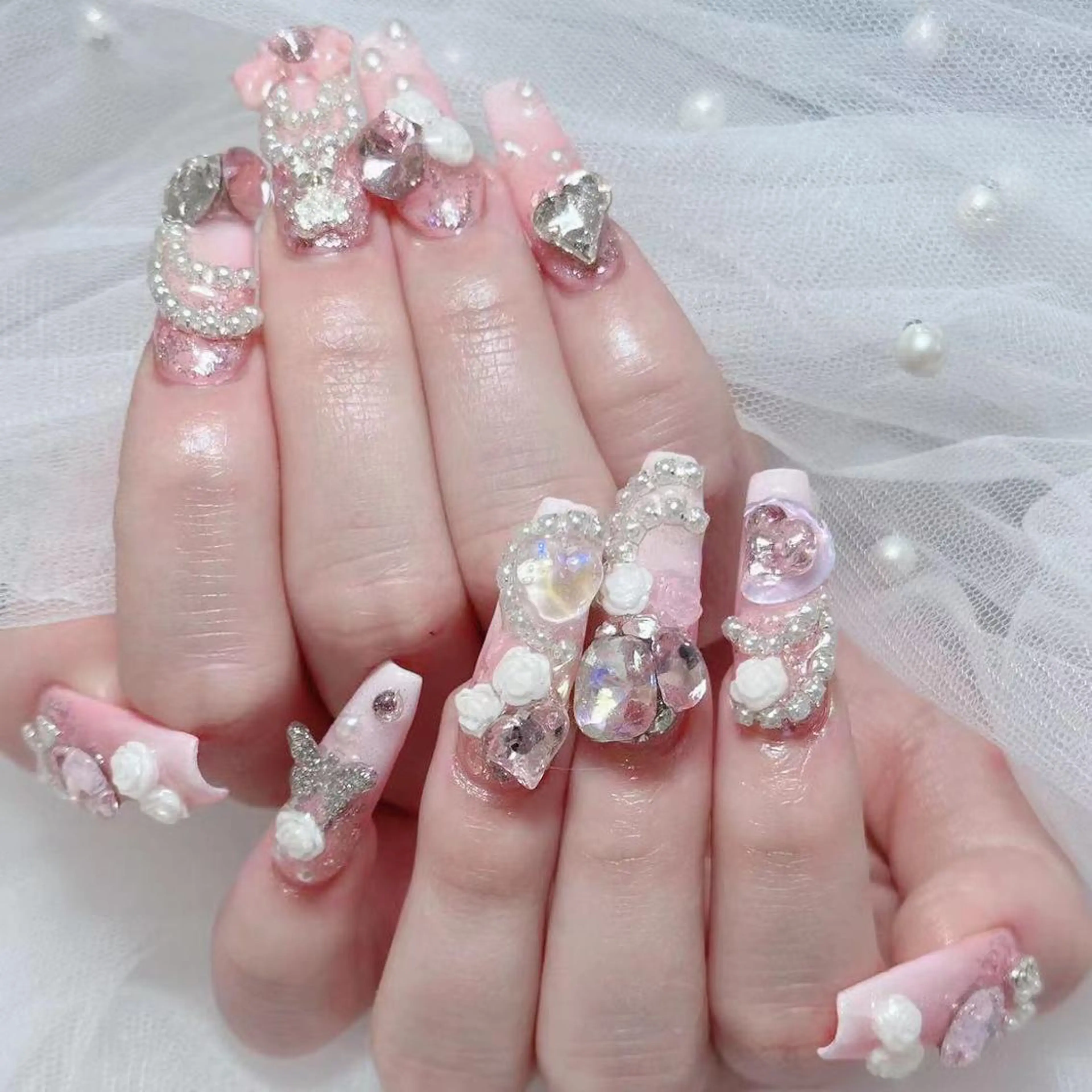 ネイル 持ち込み スカルプネイル Mio ⛱のネイルデザイン