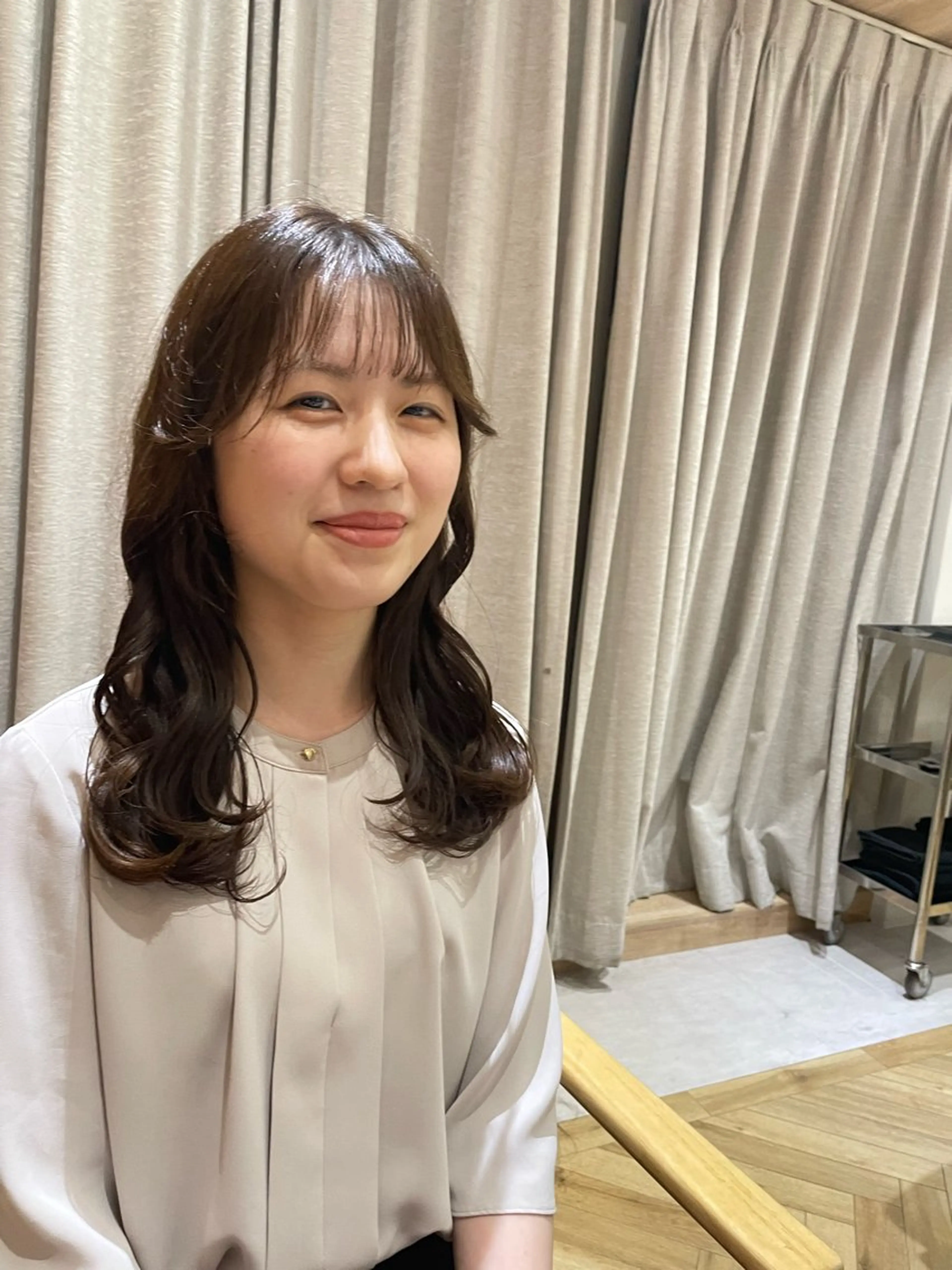 セミロング カラー Zina 福岡天神所属・フェイスレイヤー/ 小顔/髪質改善　関のヘアスタイル