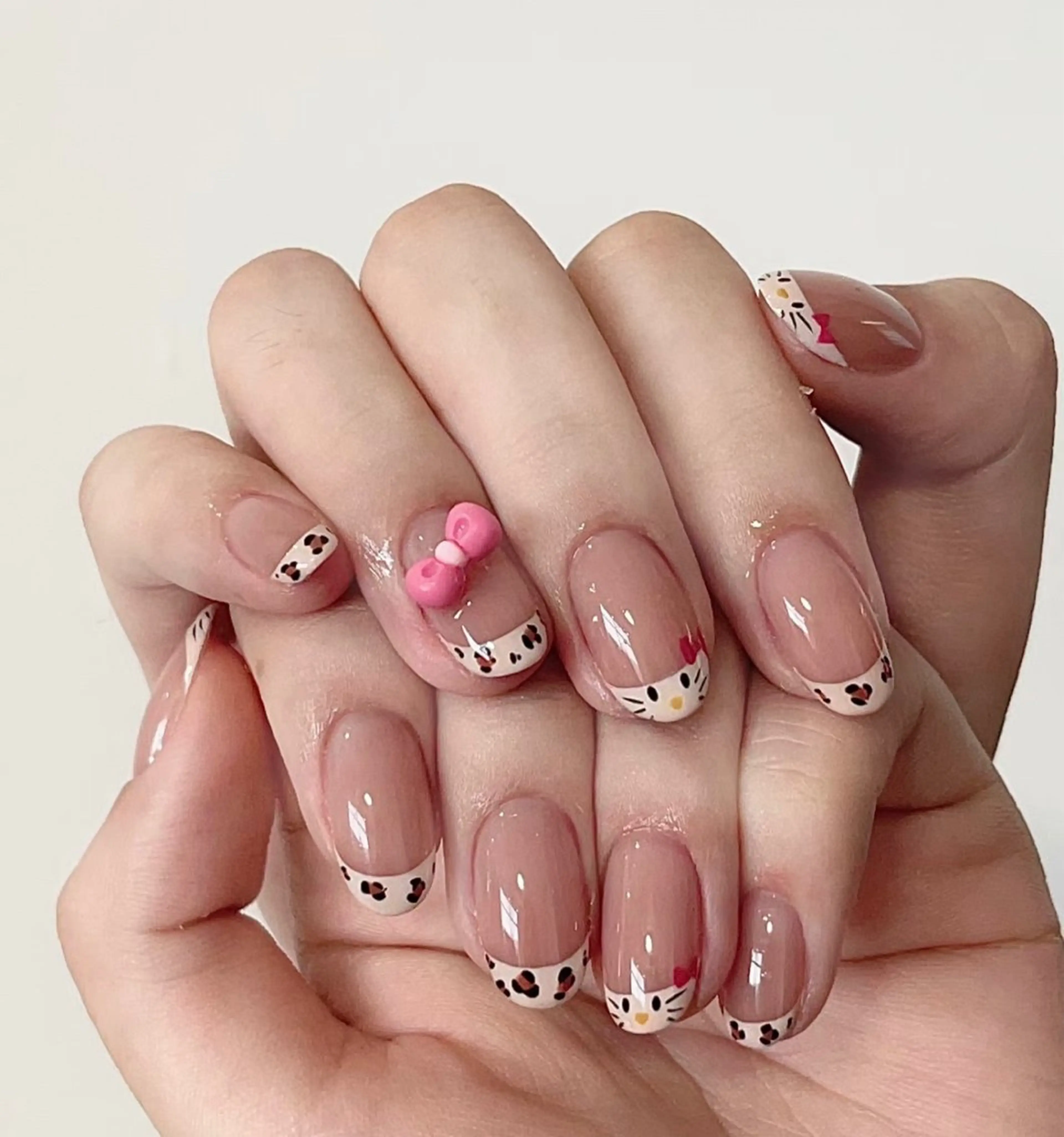 ネイル ハンドネイル ハンドケア 🍑 momo_nailのネイルデザイン