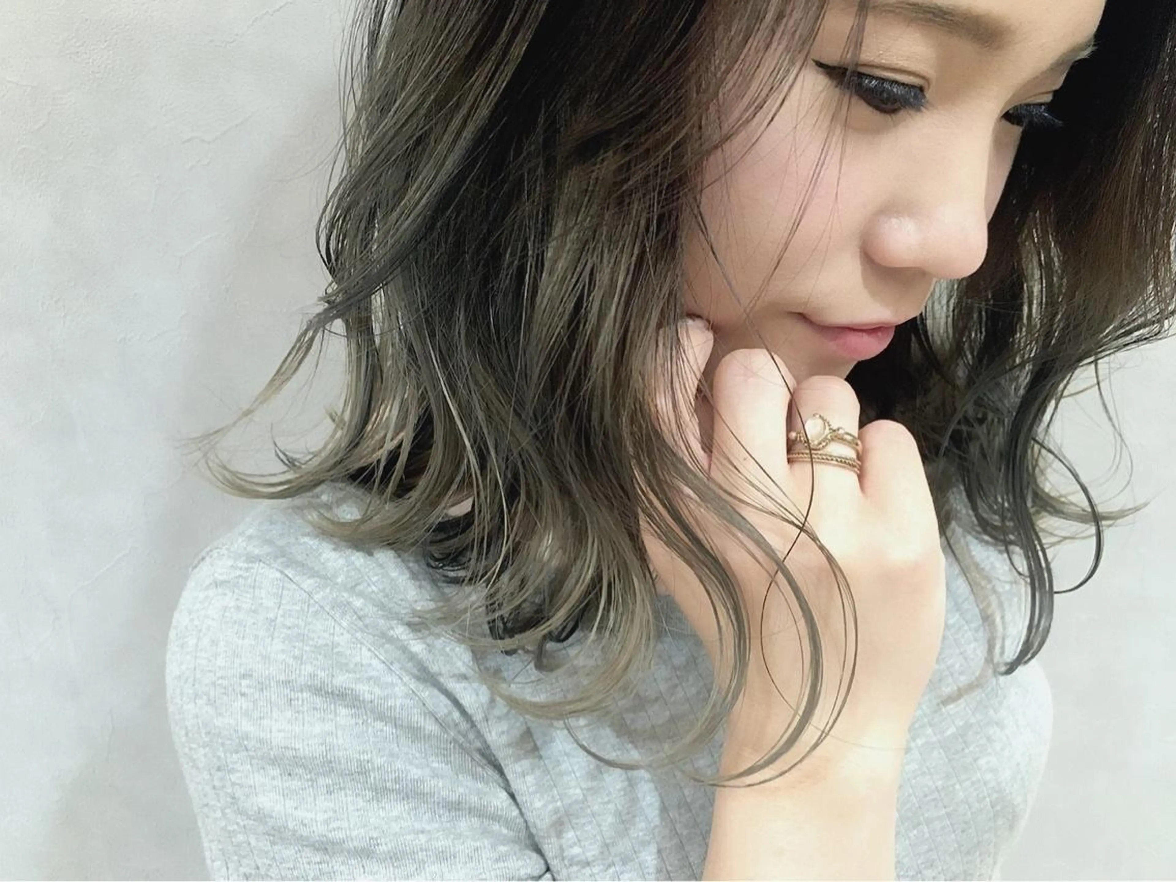 セミロング カラー ヘアアレンジ 指名支持率NO.1 スタイリストのヘアスタイル