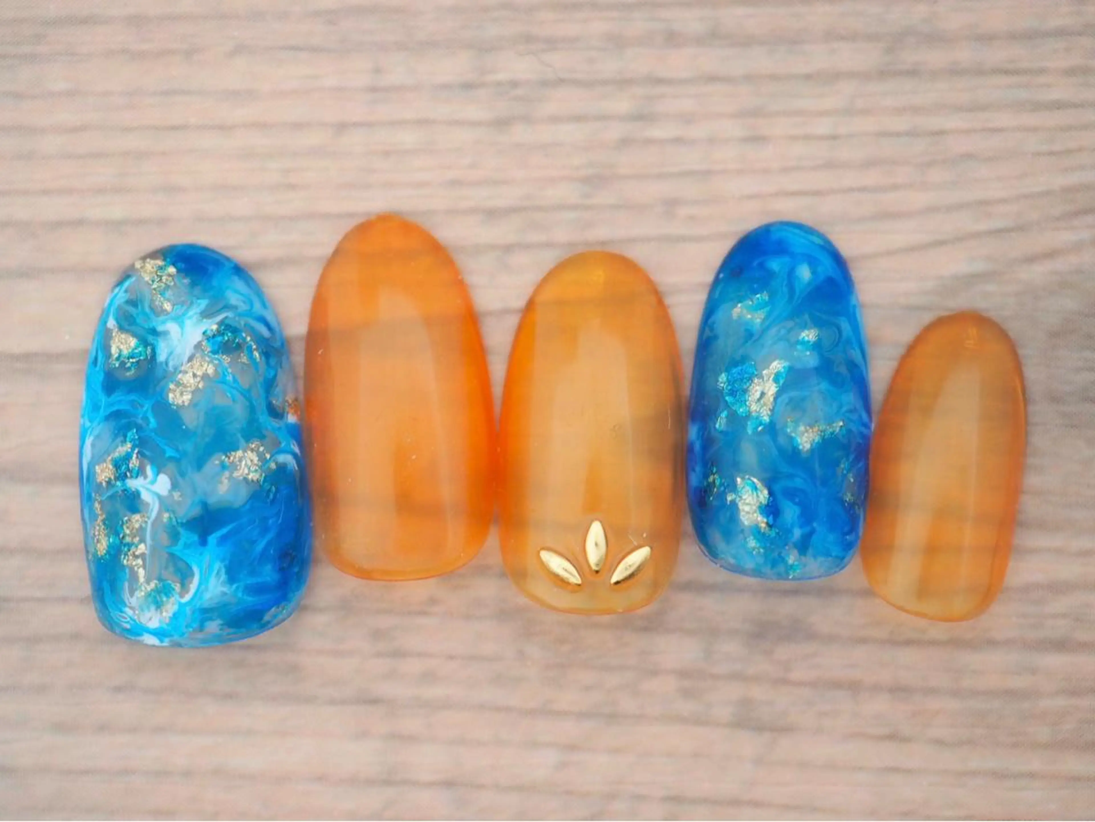 ネイル トップネイリスト Ribbon立川店のネイルデザイン