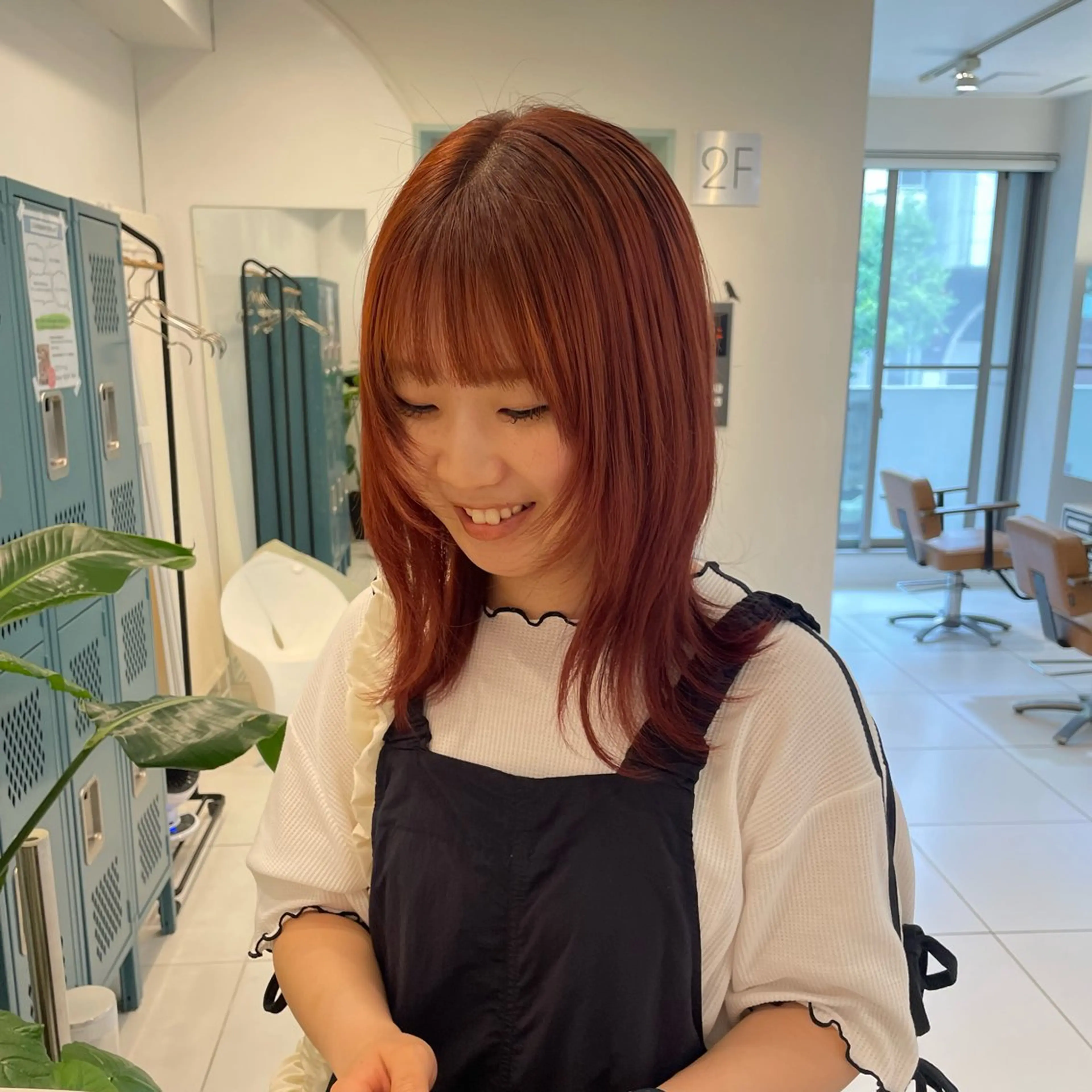 セミロング カラー 田口 花葉のヘアスタイル