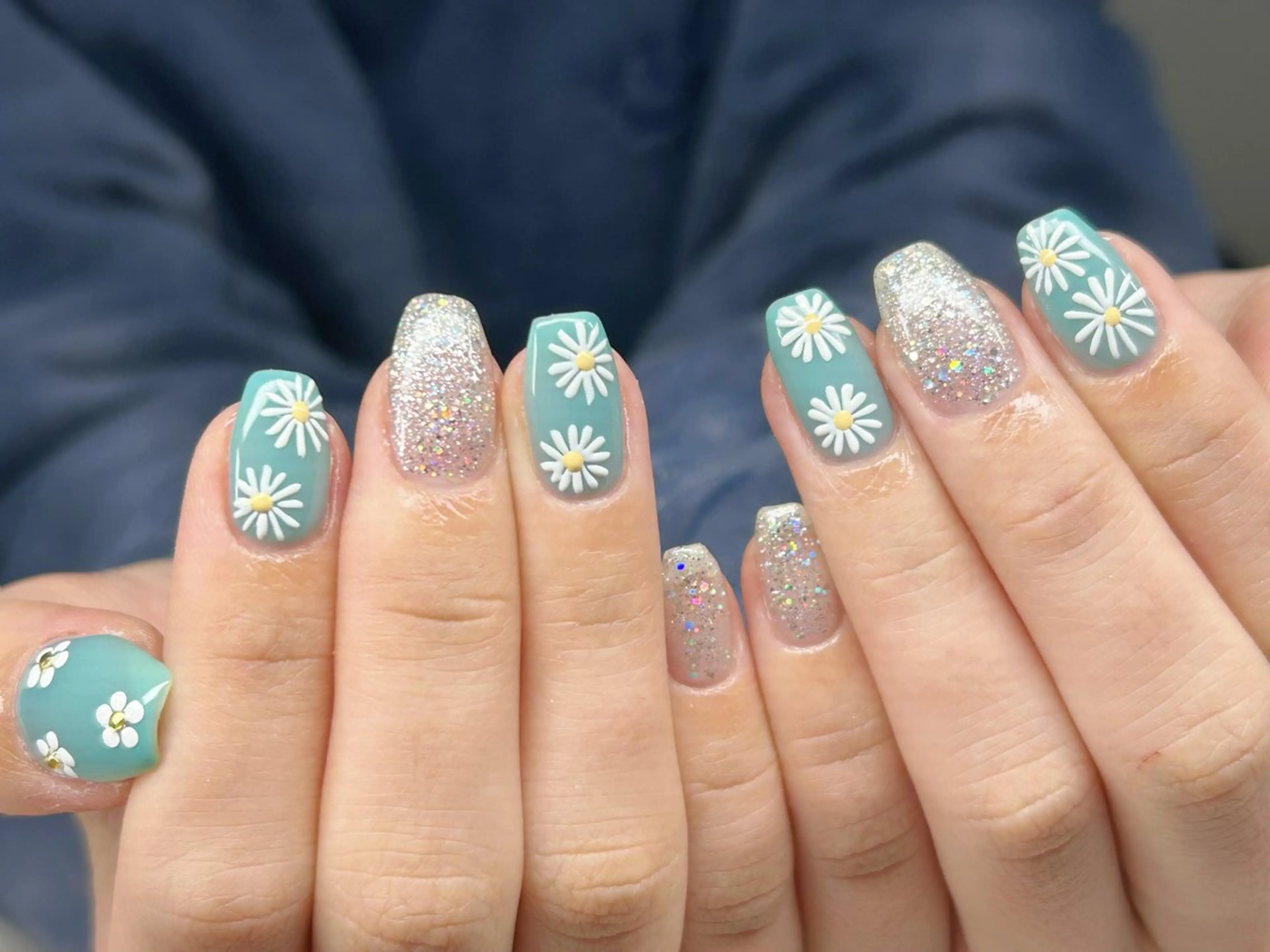 ネイル アートネイル チークネイル 成人式 入学式 長さ出し ハンドネイル Lino Nailのネイルデザイン