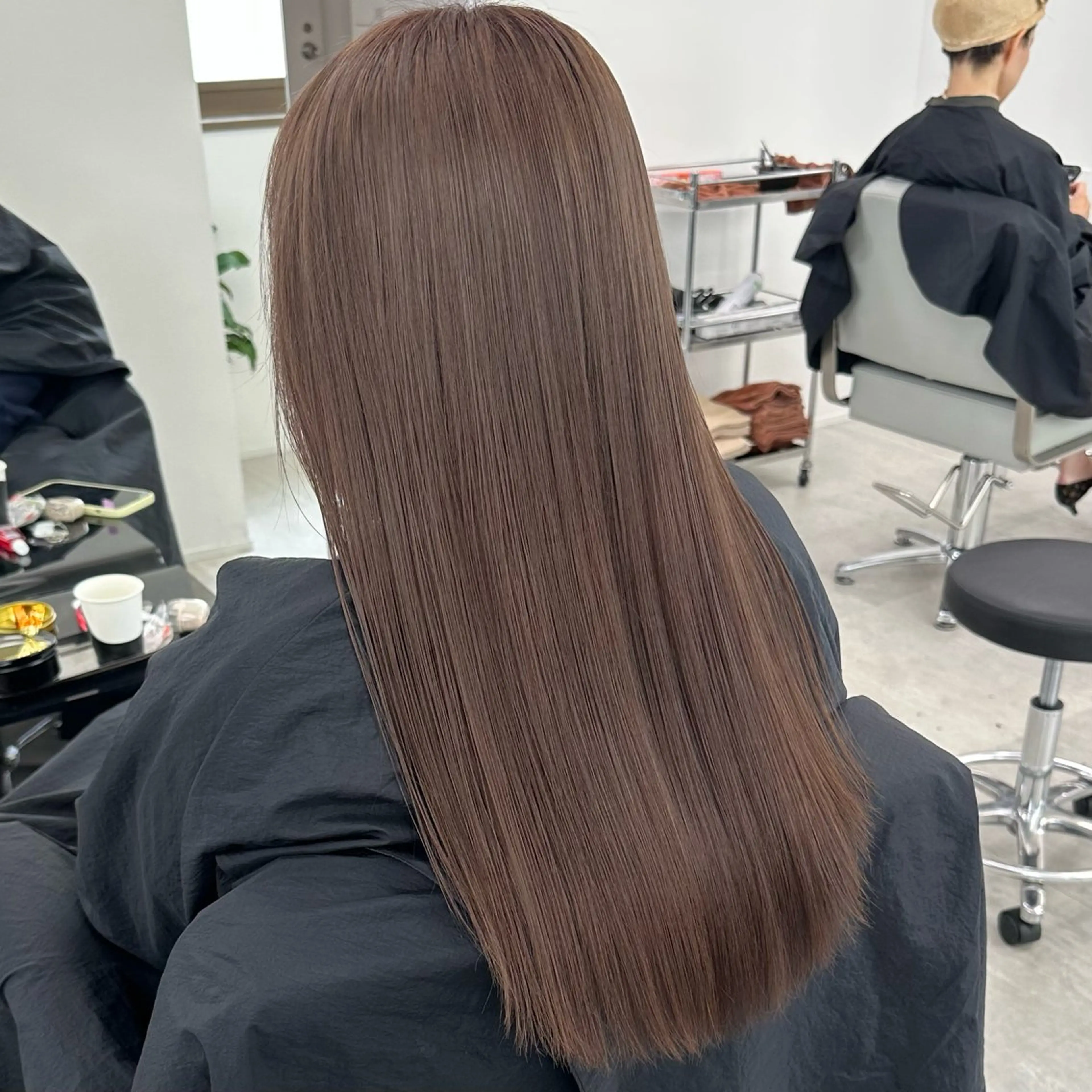 セミロング カラー ヘアカラー トリートメント REAL 心斎橋所属・ブリーチ/ベージュ /ピンク🦋ナツミのヘアスタイル