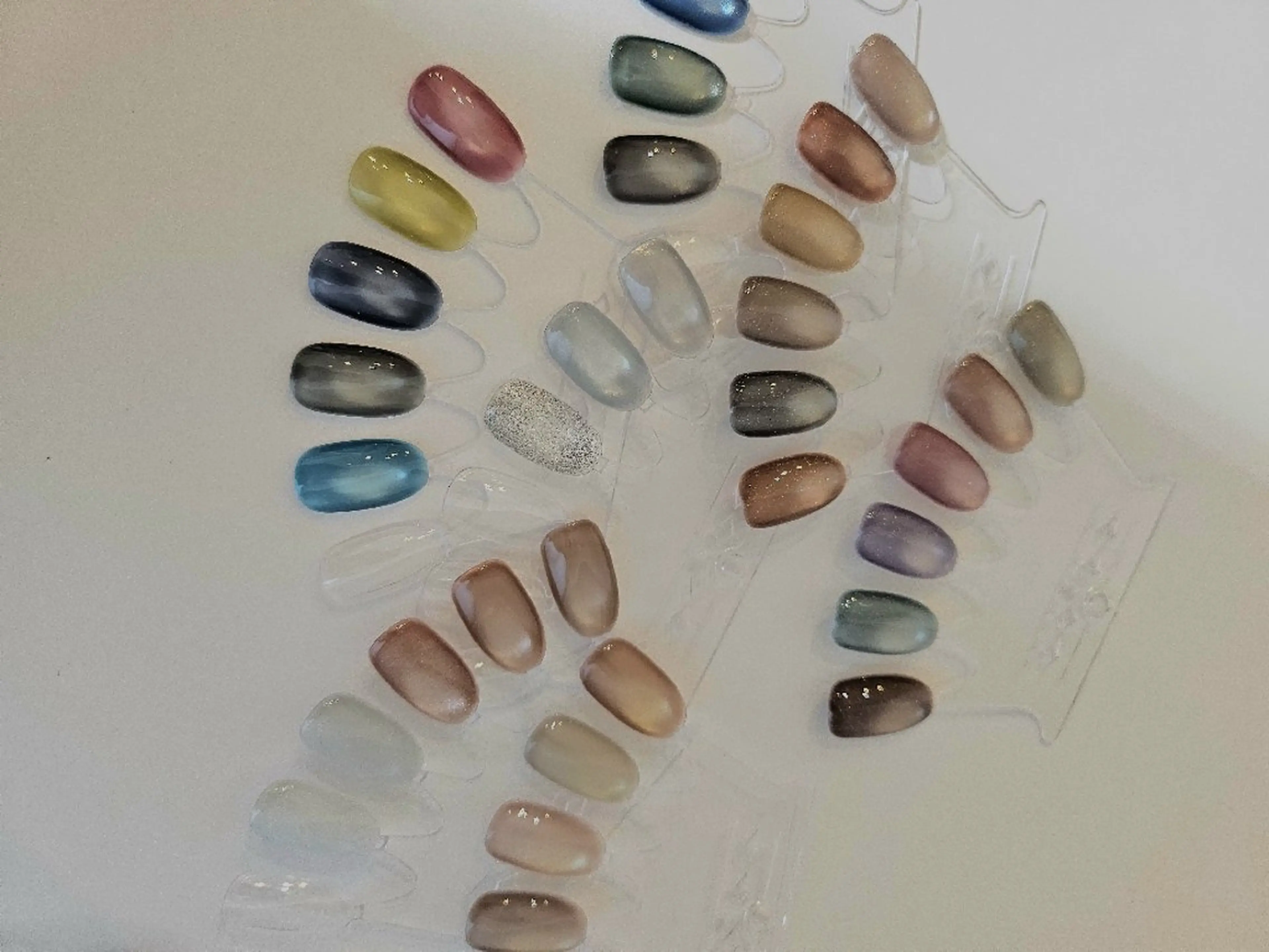 ネイル マグネットネイル ハンドネイル puku nail 🌼kazu🌼のネイルデザイン