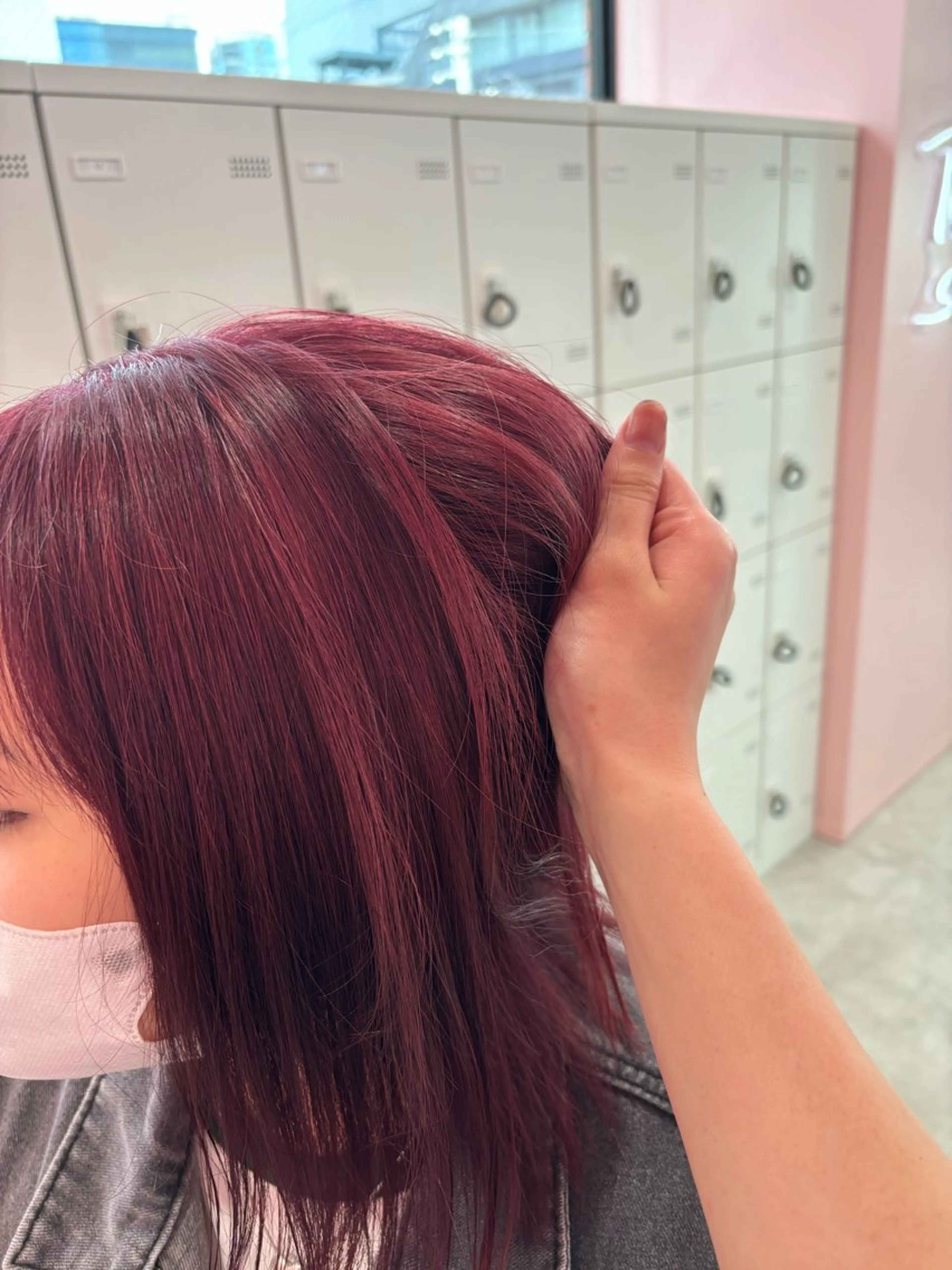 ミディアム Wカラー/暖色/べ ージュりく©︎🐝のヘアスタイル