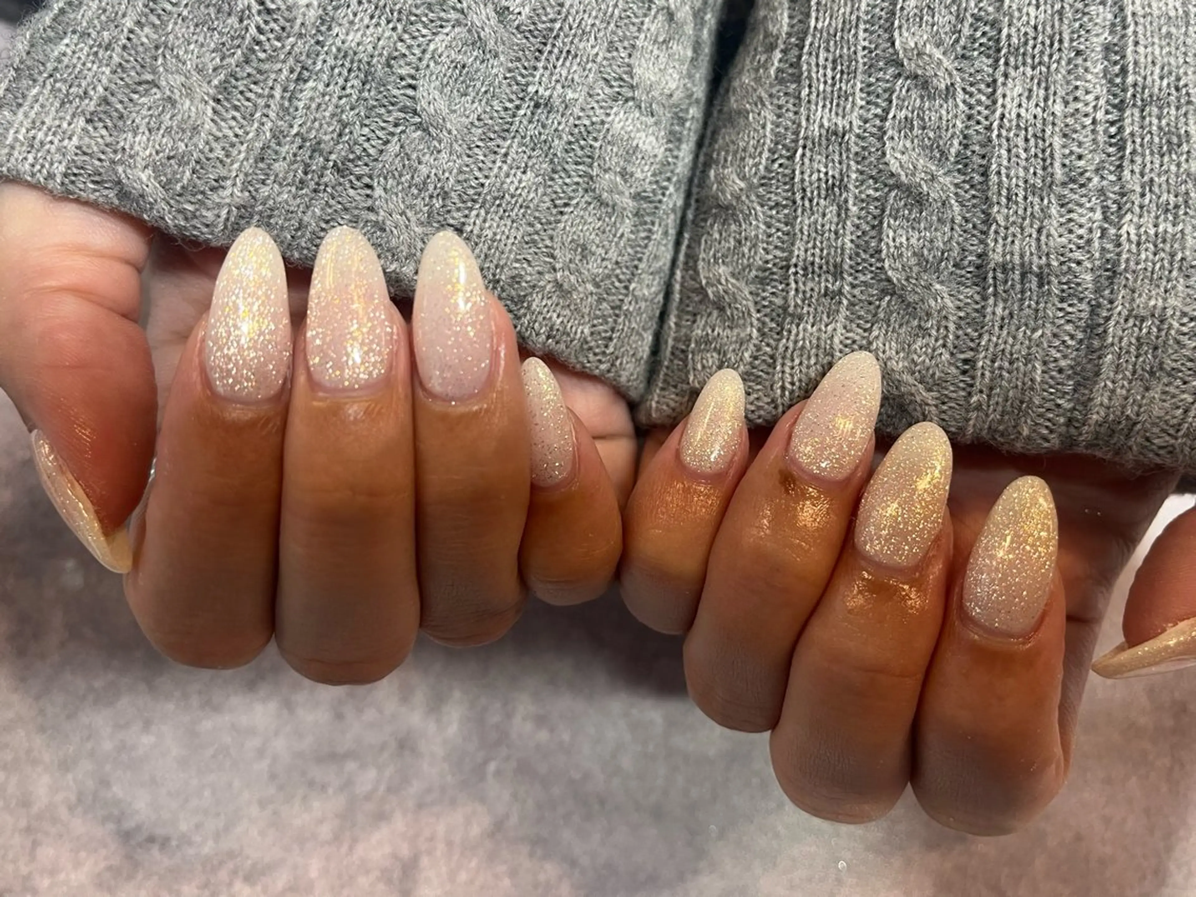 【Hand】オフなし《パラジェル》✨マグネット／ミラー／フラッシュの写真