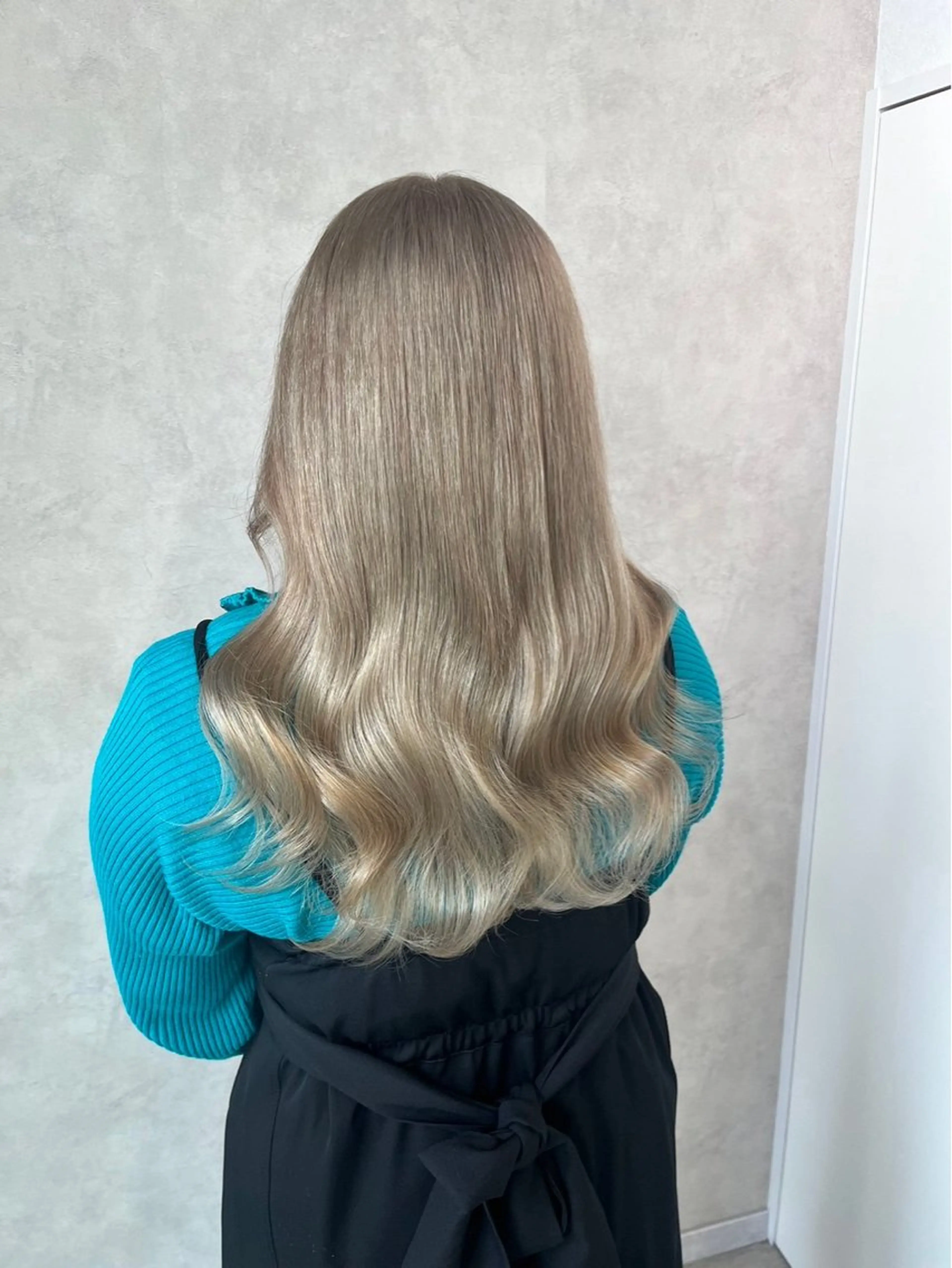 【ハイトーン好きの方必見👀✨】カット＋ダブルカラー＋トリートメント🫧（長さによって料金変動）の写真