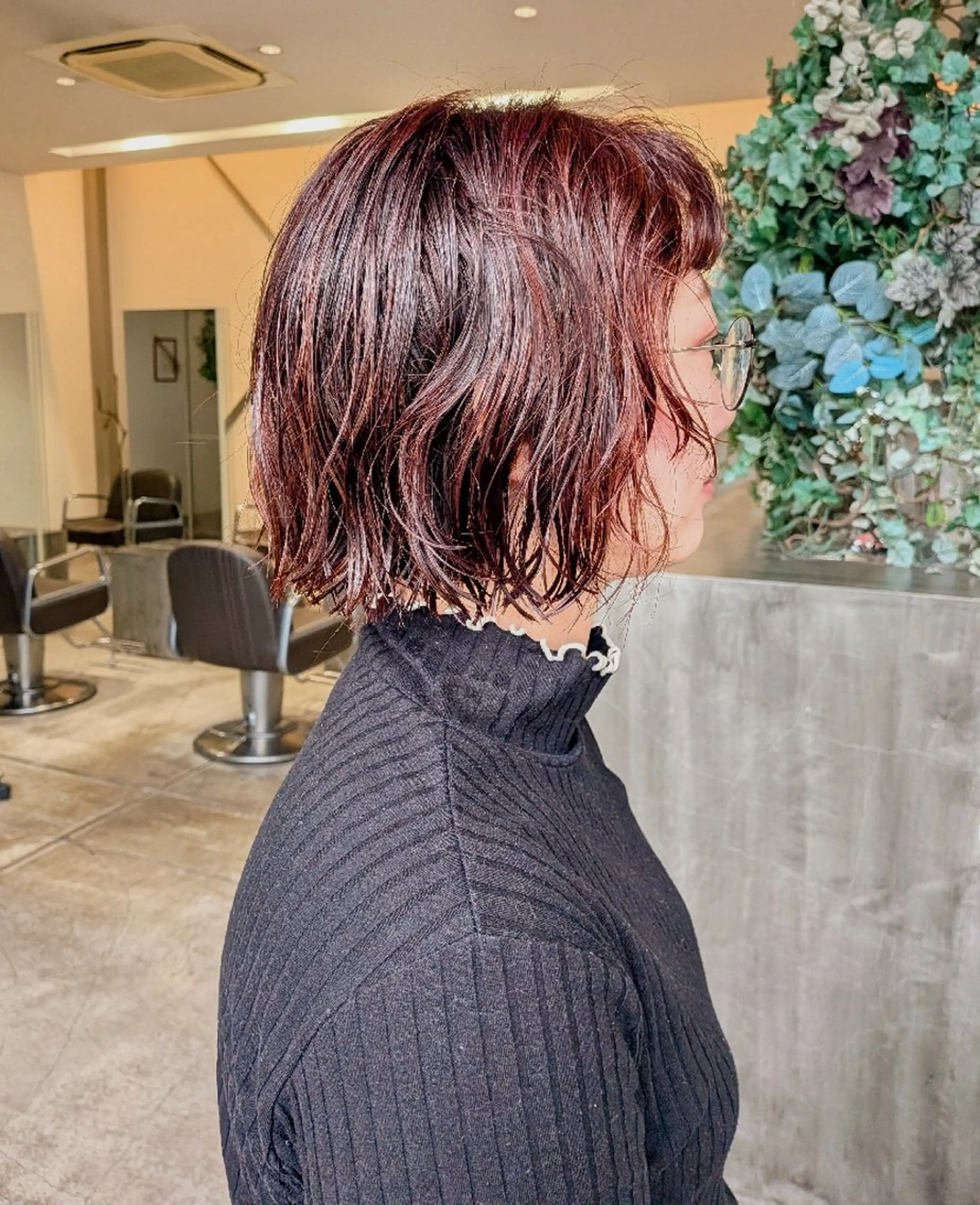 ミディアム パーマ 田中 亜沙美のヘアスタイル