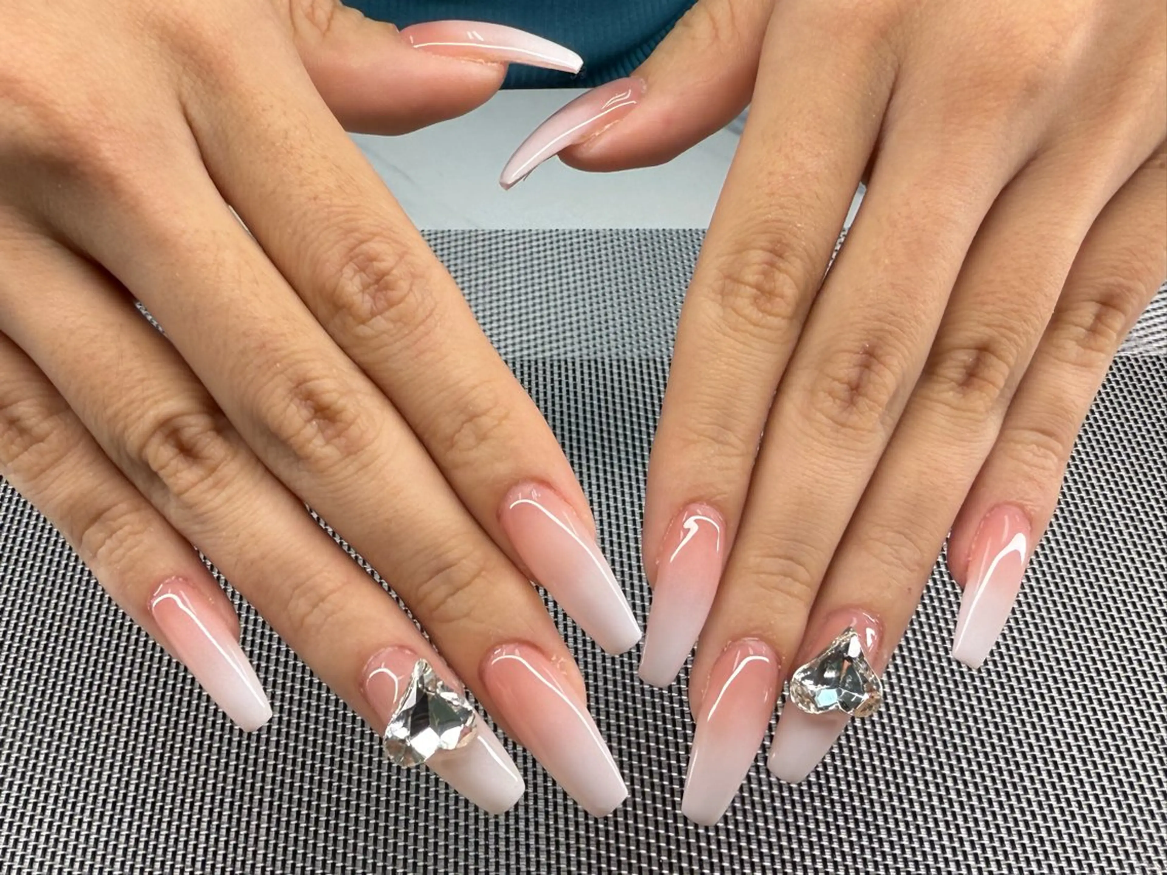 ネイル See·U  nail salon所属・See.u モモ（南浦和）のネイルデザイン
