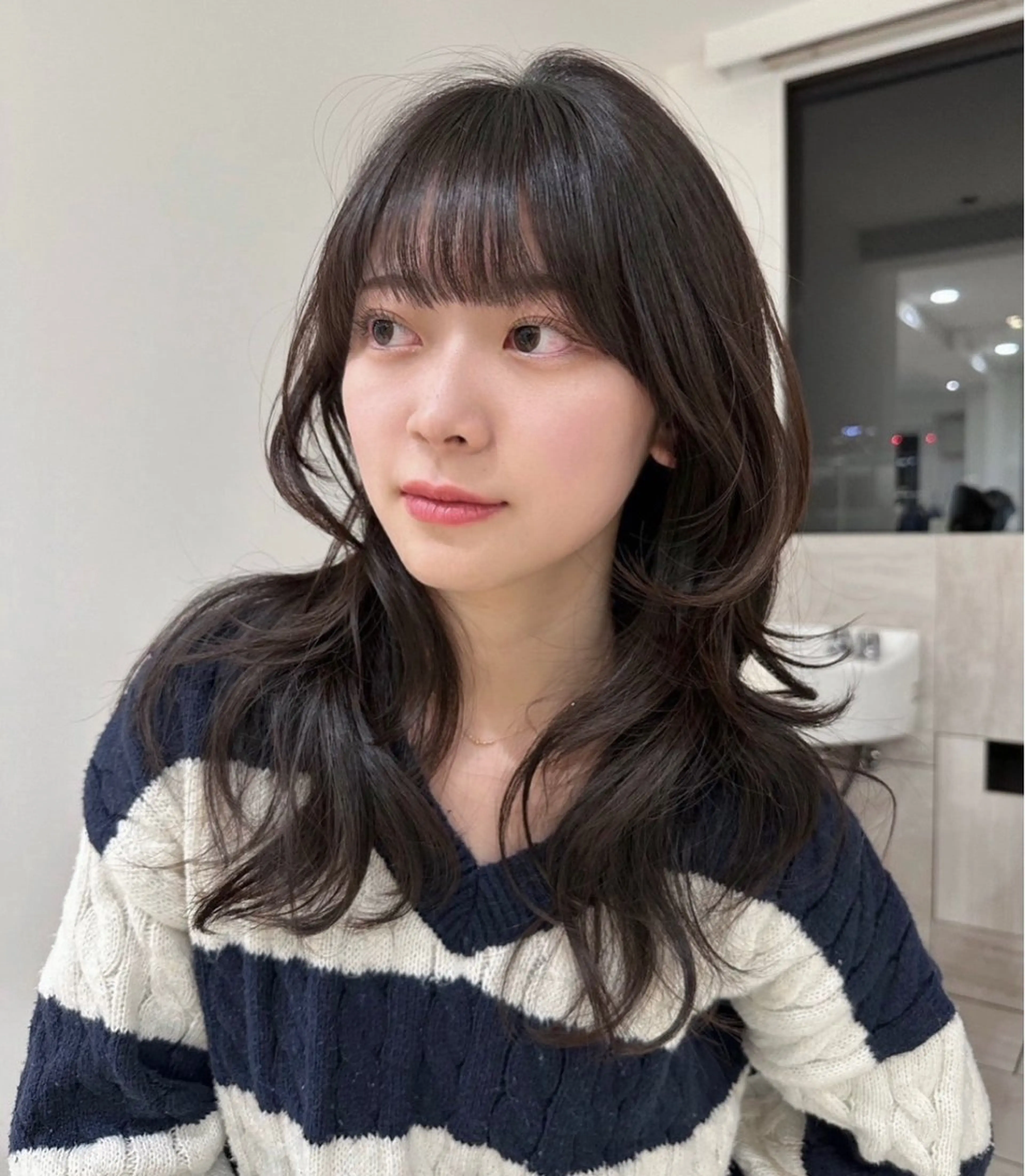 ロング THE GLOBES 表参道原宿所属・山下 凪澄のヘアスタイル