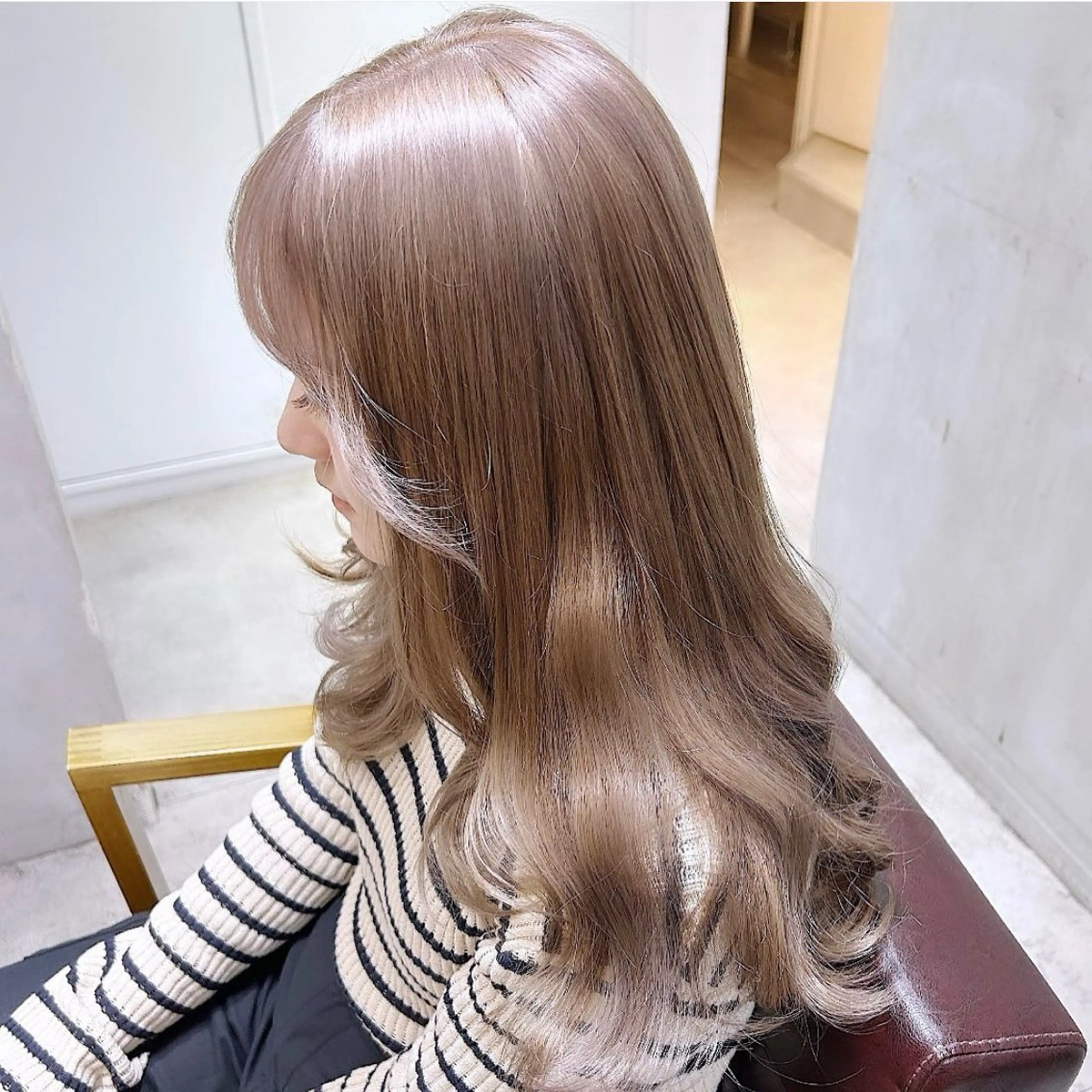 ロング カラー Alea by little 横浜所属・♡🌚垢抜け艶カラー Shiori🌝♡のヘアスタイル