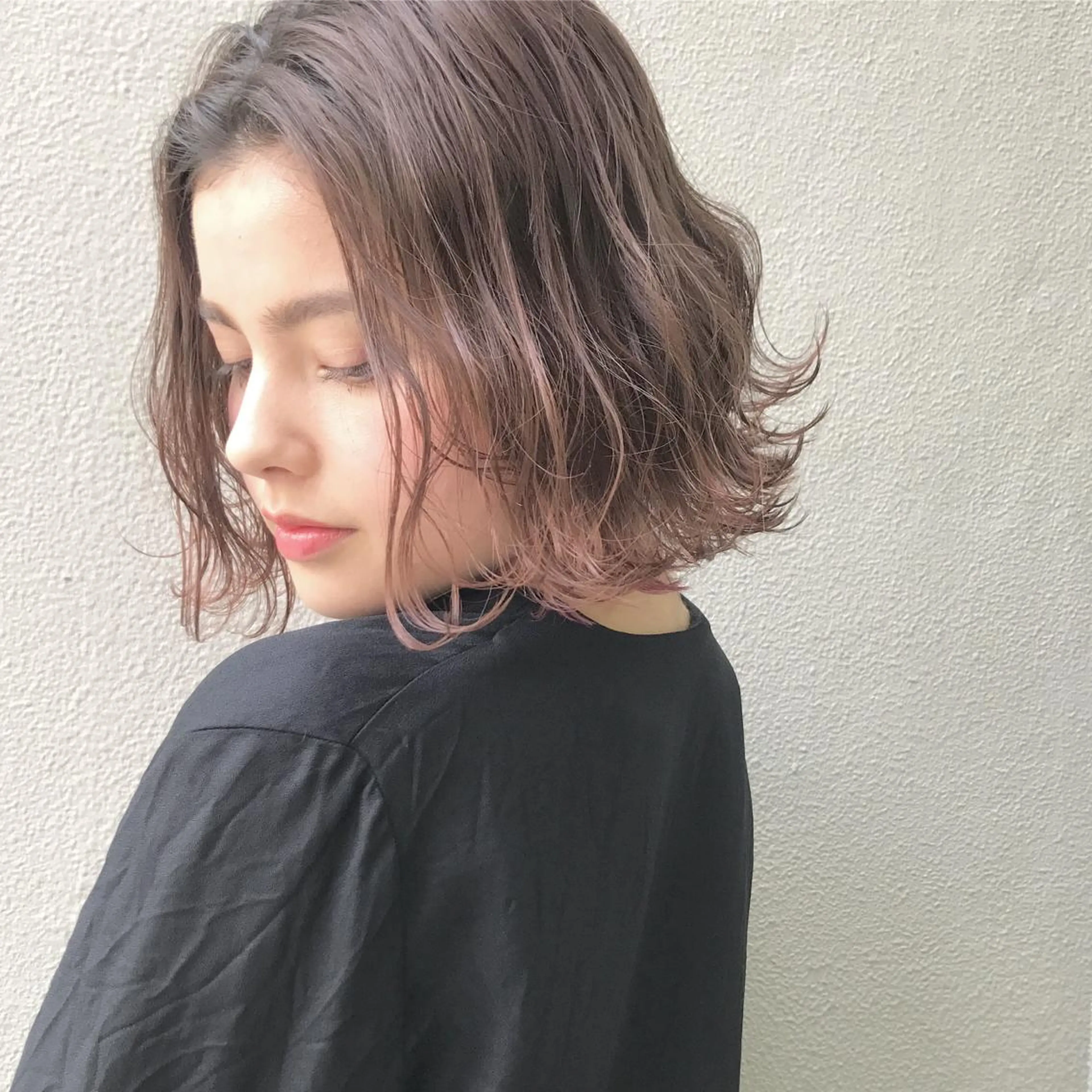 ミディアム 顔周りカット 伊 杏のヘアスタイル