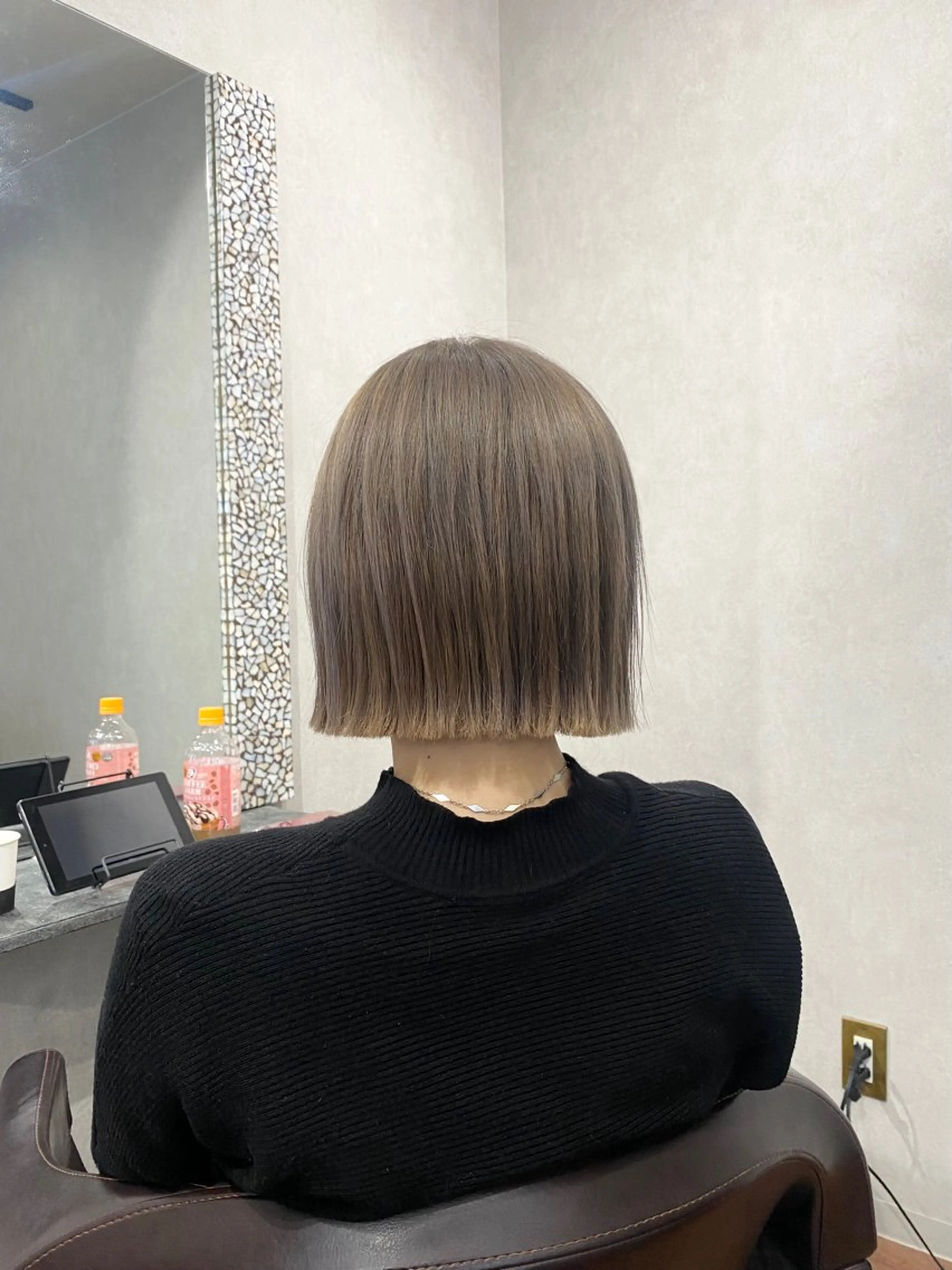 ミディアム 切りっぱなしボブ ボブ _White所属・ＳＨＩ ＺＵのヘアスタイル