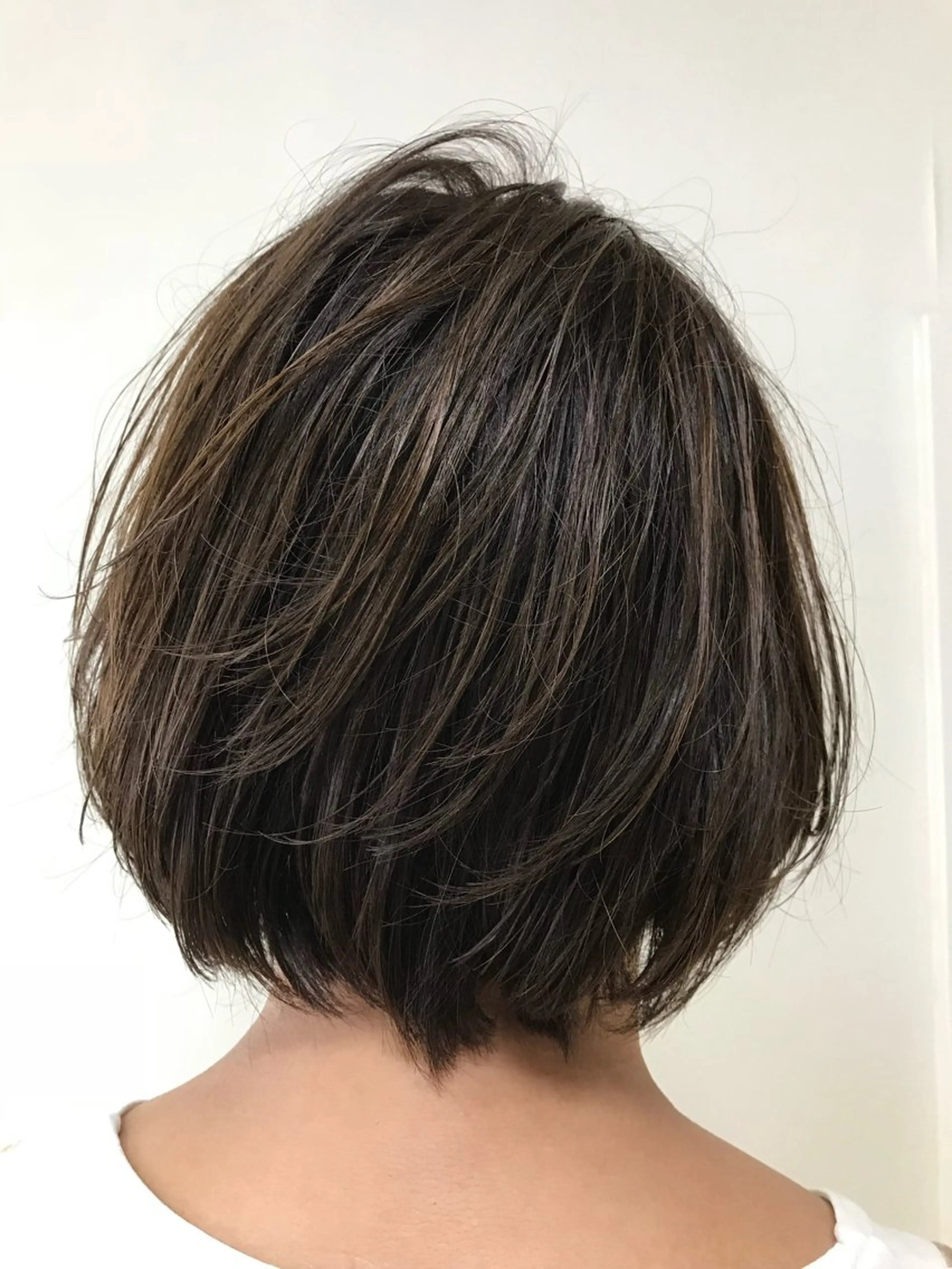 ショート カラー 横田 尚登のヘアスタイル