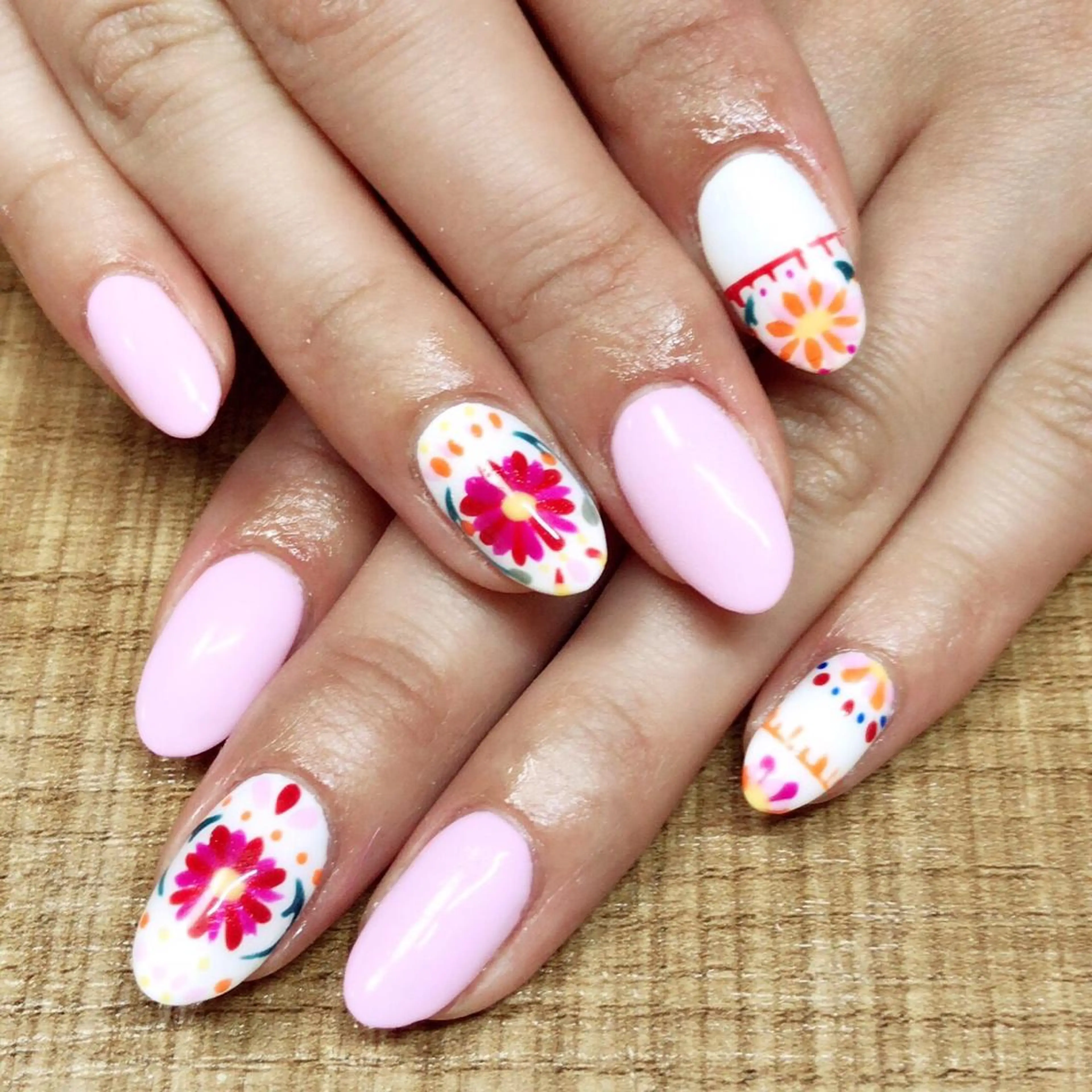 ネイル アートネイル 安藤 Charlotteのネイルデザイン