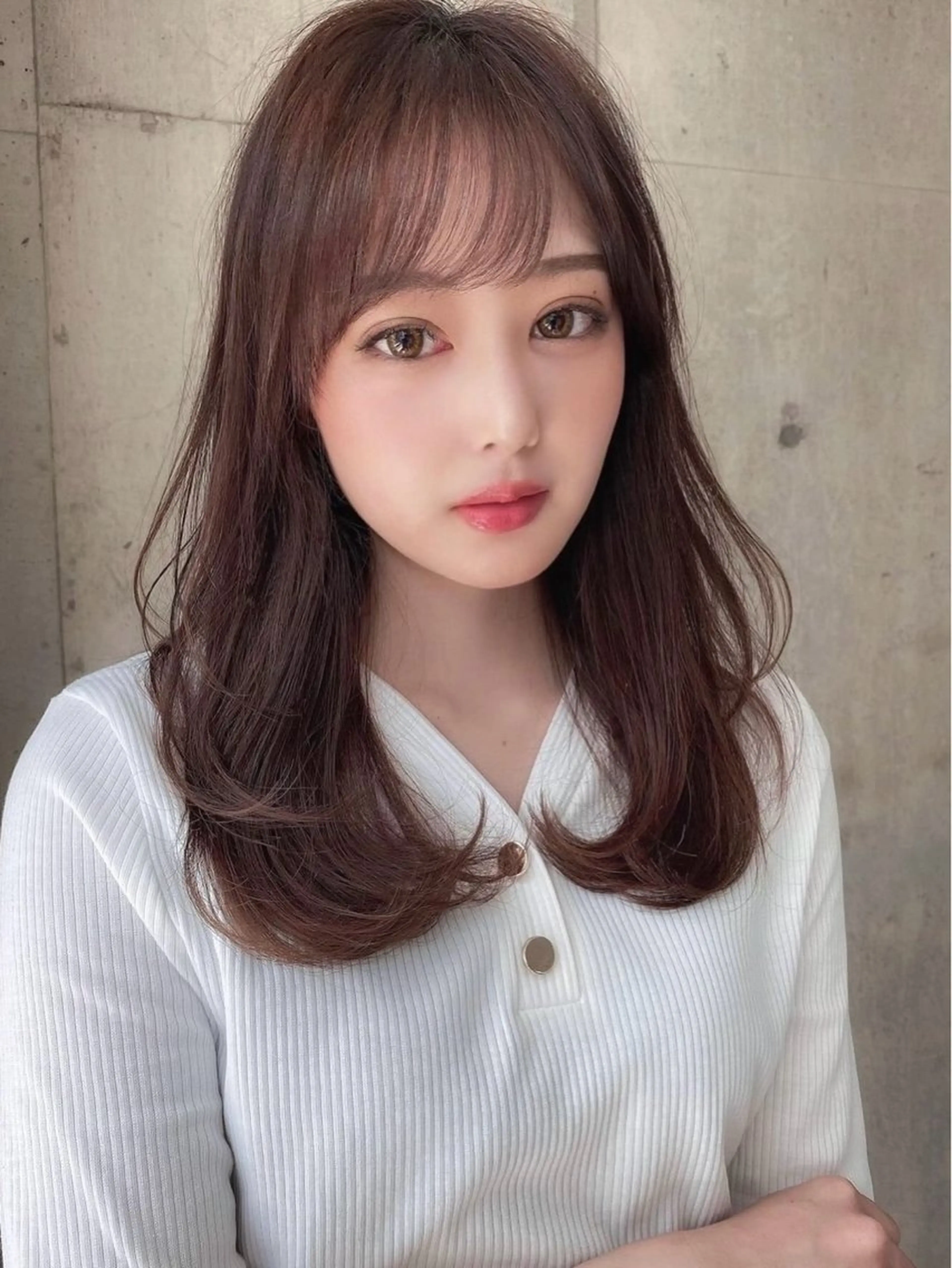 ミディアム カラー カット ヘアカラー トリートメント 佐京春奈/縮毛矯正 髪質改善/美髪カラーのヘアスタイル