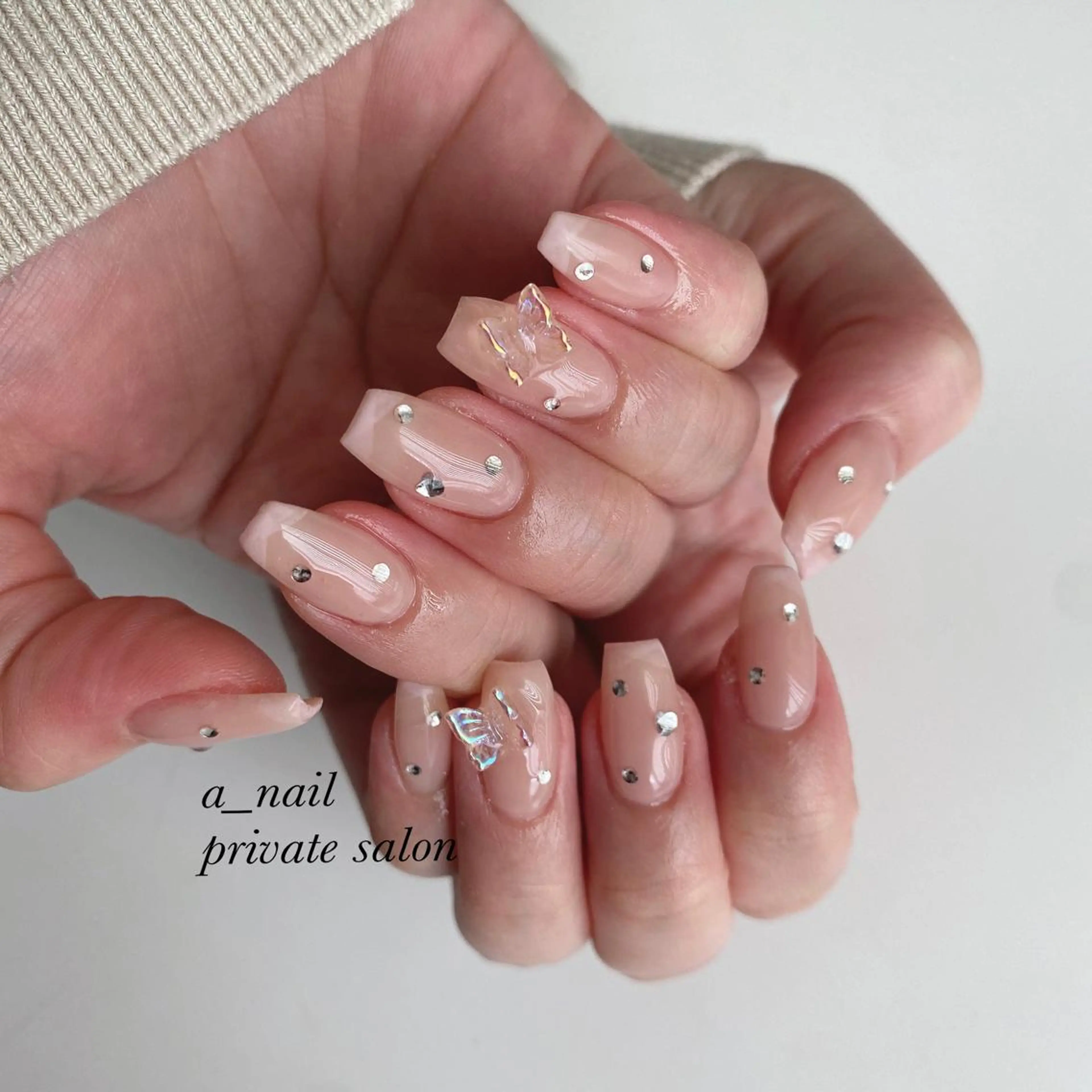 ネイル アニマル柄 フレンチネイル ジェルネイル 氷ネイル・うるうるネイル レース 菅 恵奈のネイルデザイン