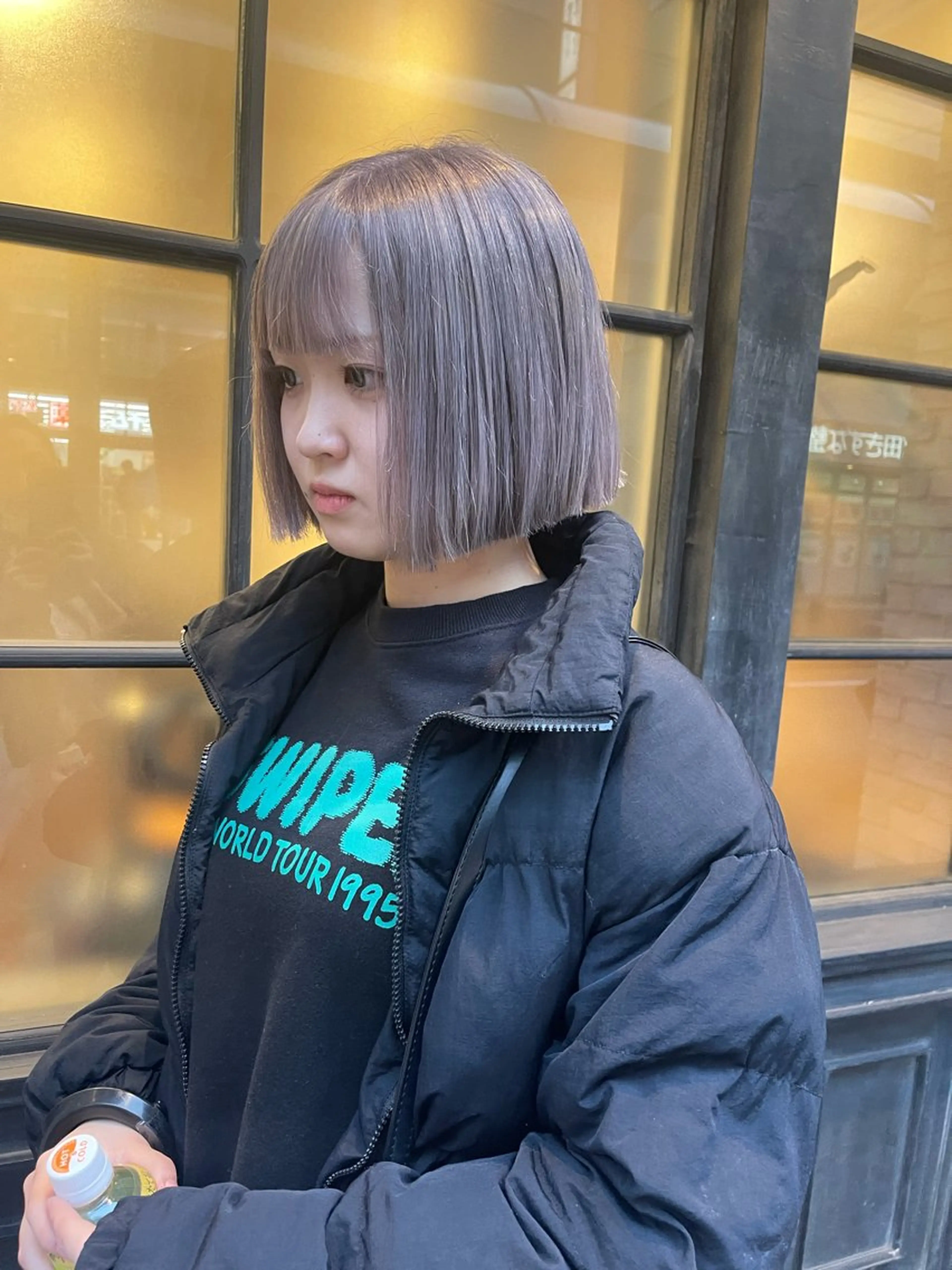 ショート ヘアカラー 韓国式パーマ🔥 ブリーチ🔥TOMOのヘアスタイル