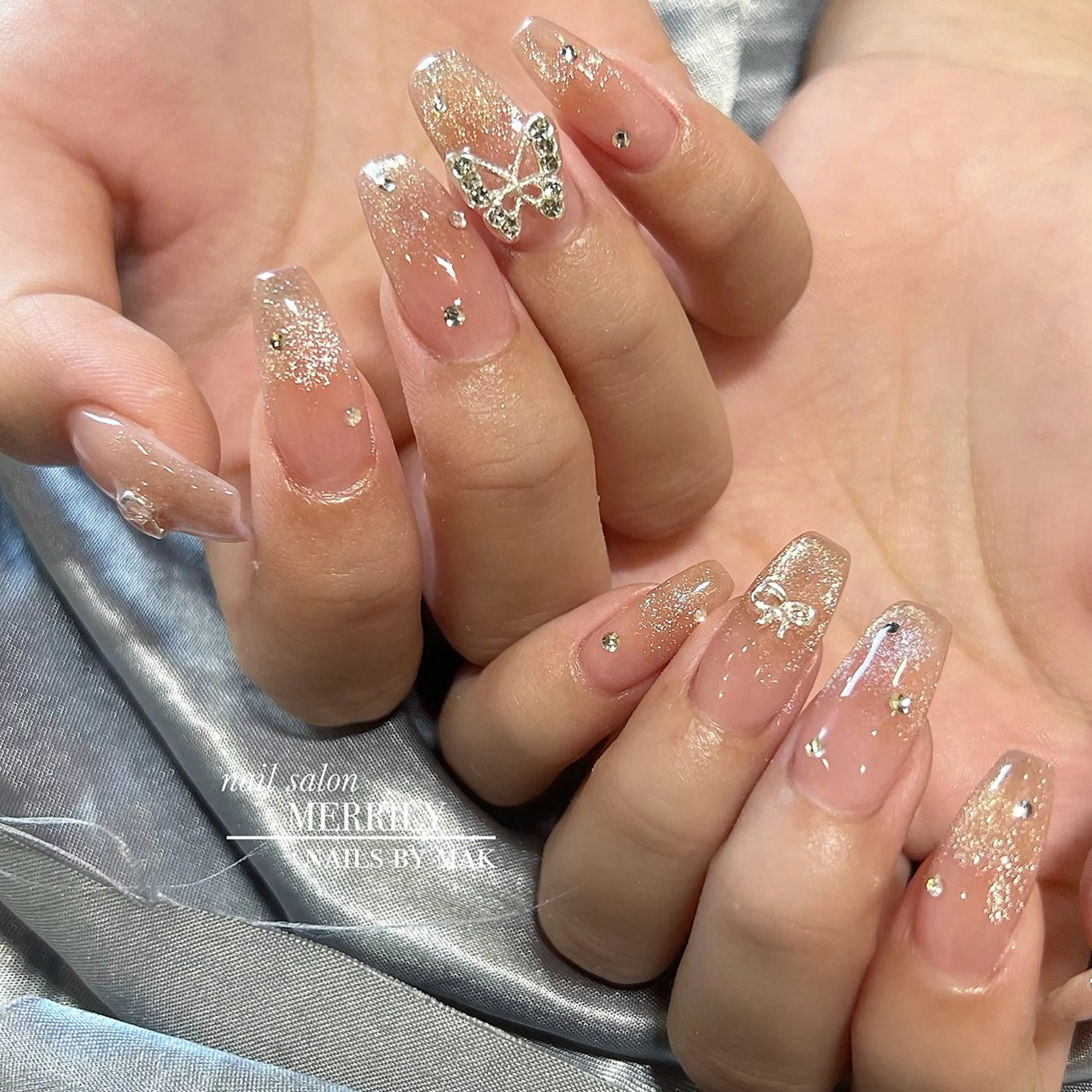 ネイル マグネットネイル ハンドネイル salon de Chéli所属・salon de Cheliのネイルデザイン