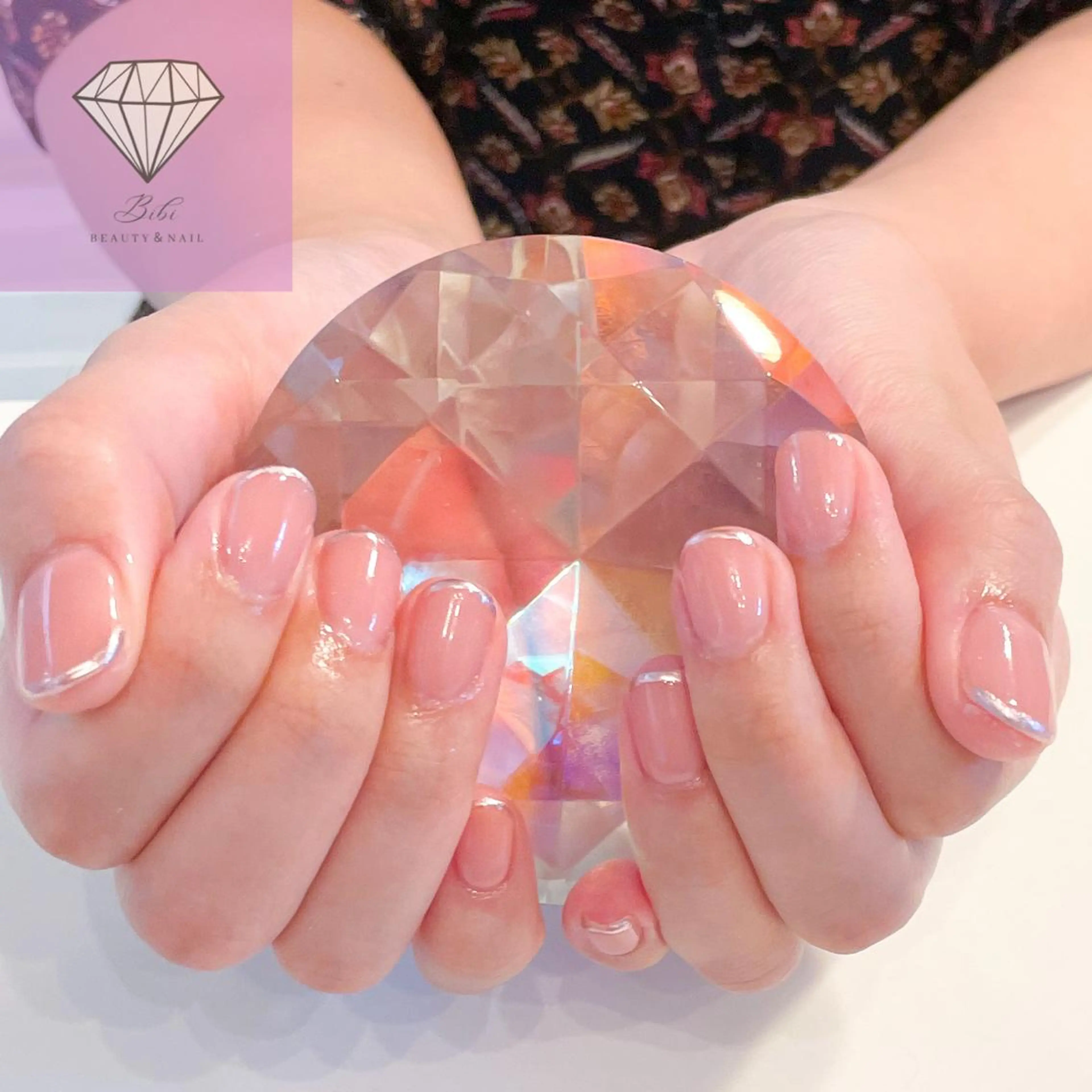 ネイル ミラーネイル ワンカラーネイル ピンク ハンドネイル ネイルサロン💎 Bibiのネイルデザイン