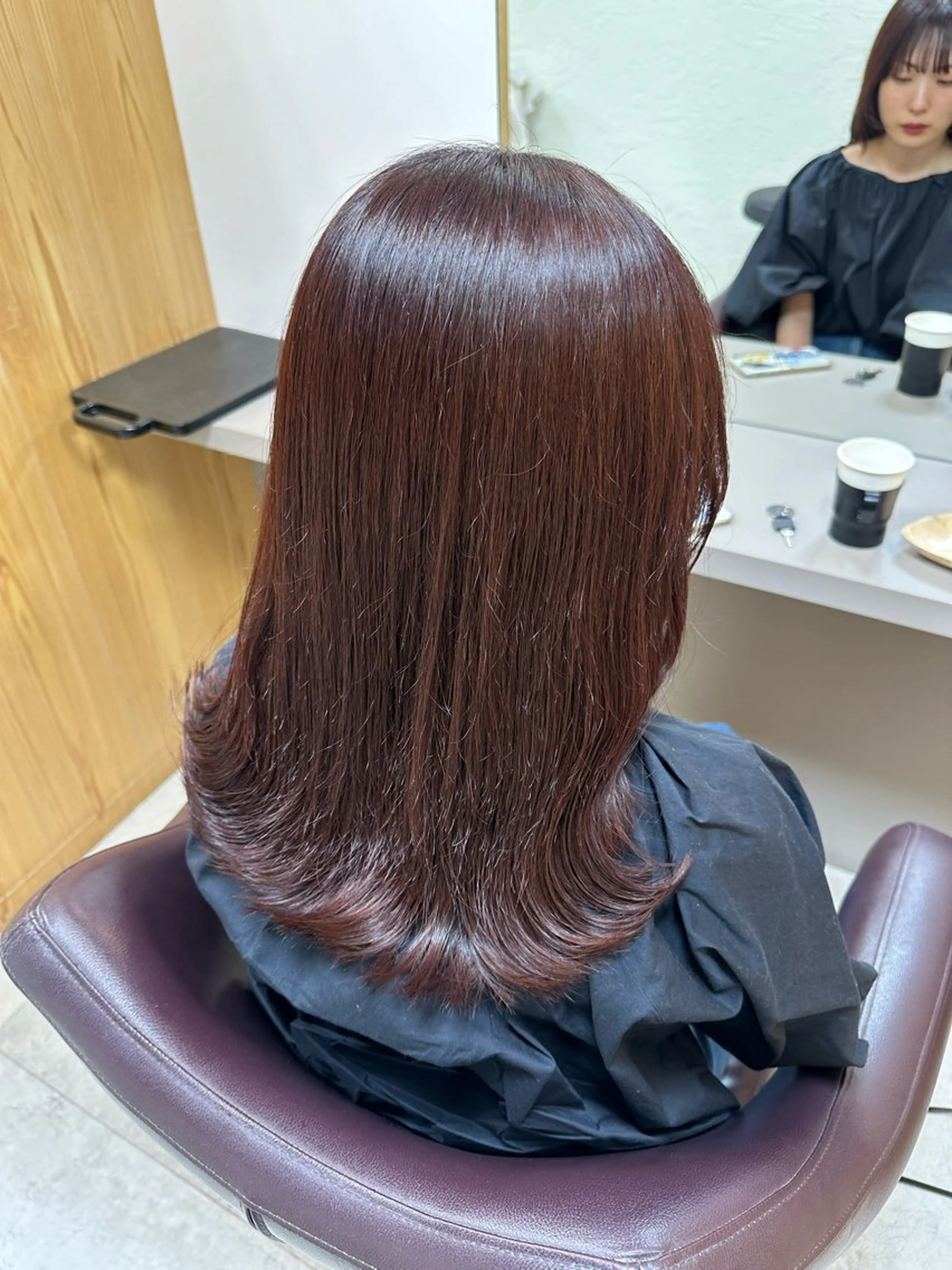 ミディアム カラー ヘアアレンジ ラベンダーカラー ラベンダーピンク ピンクカラー カット ヘアカラー トリートメント soöze所属・sena/博多/ コテ巻き風パーマのヘアスタイル