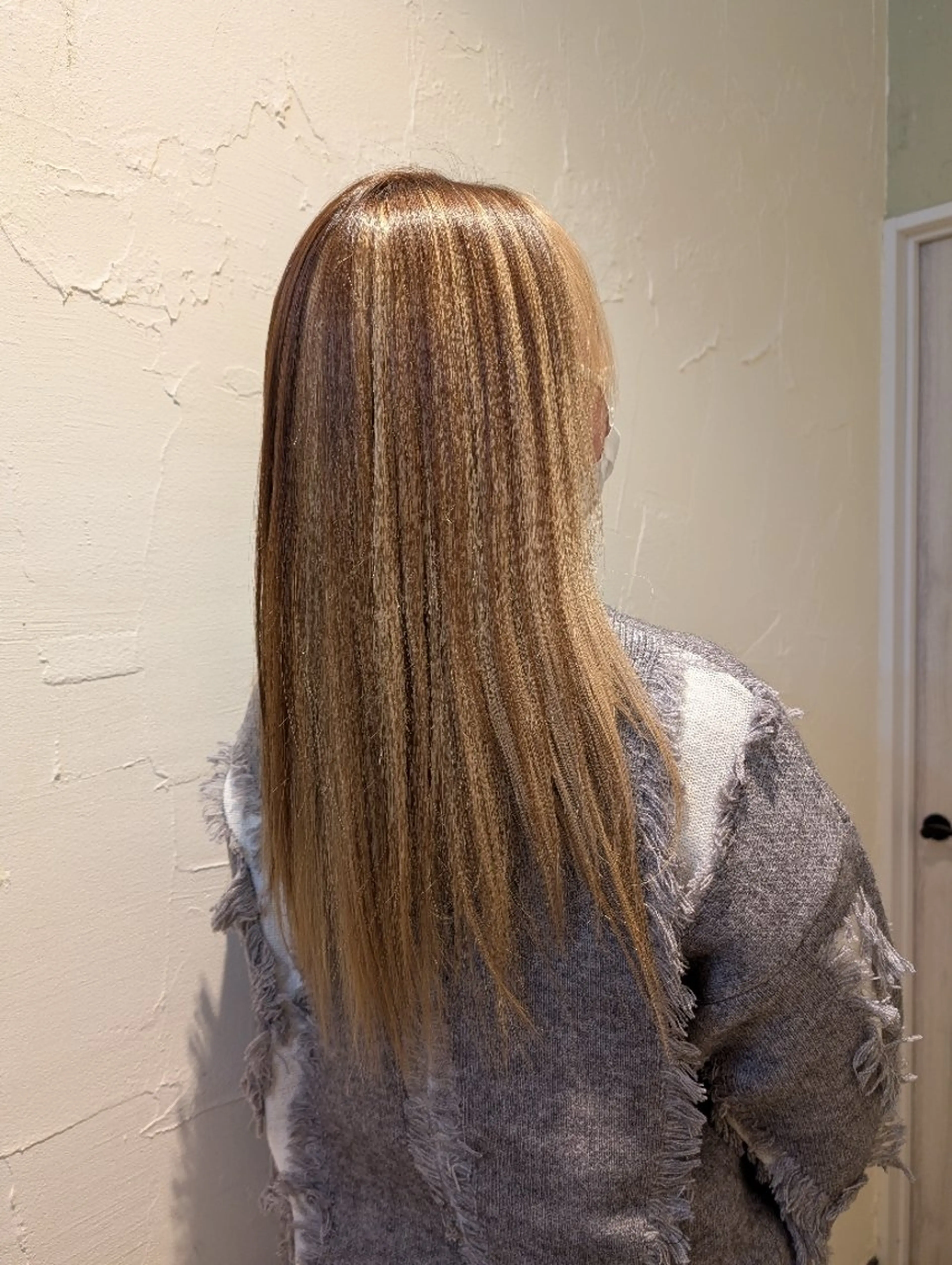 カラー ヘアカラー 吉田 彩のヘアスタイル