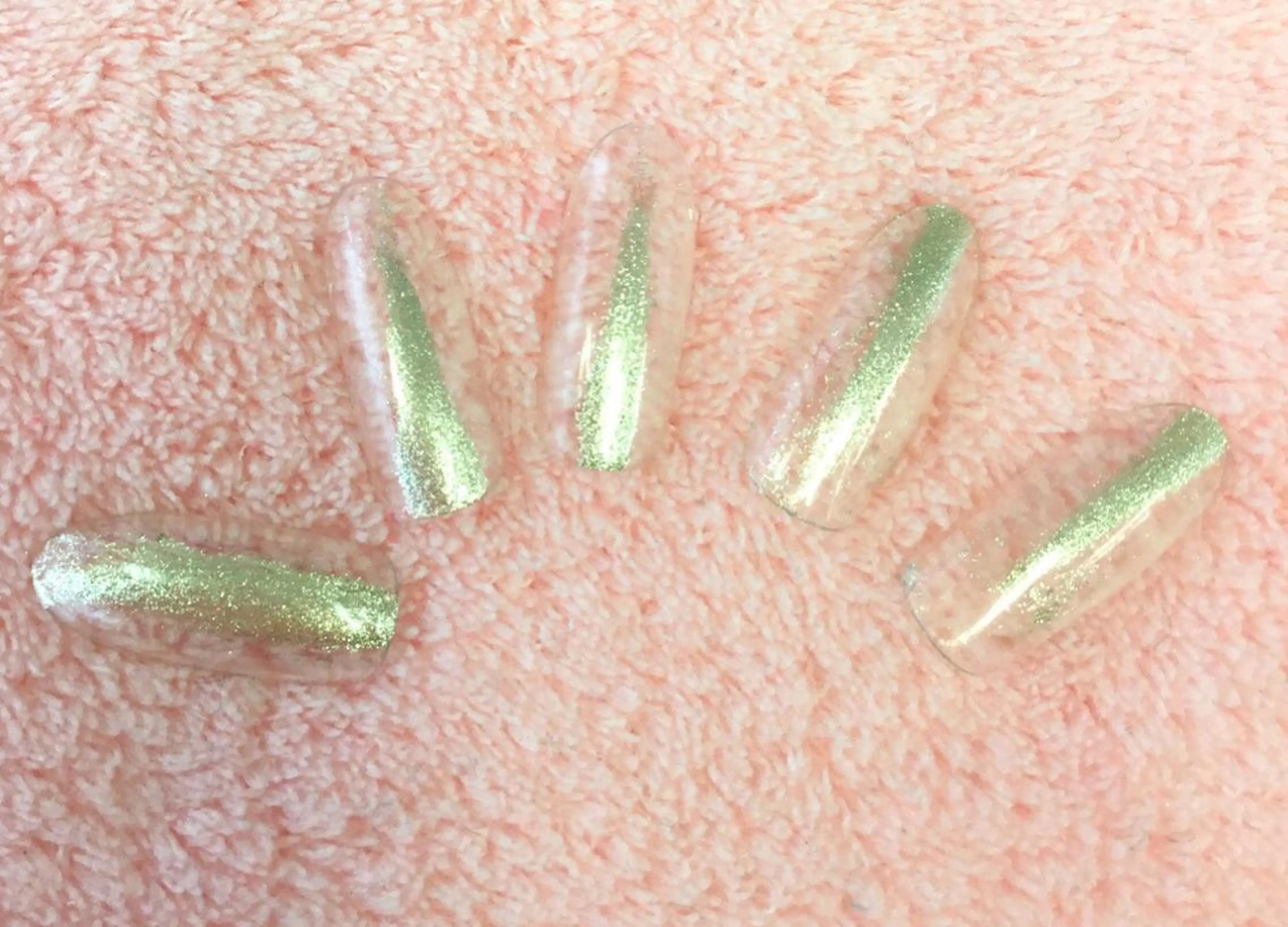 ネイル e.nail所属・和賀井 恵理のネイルデザイン