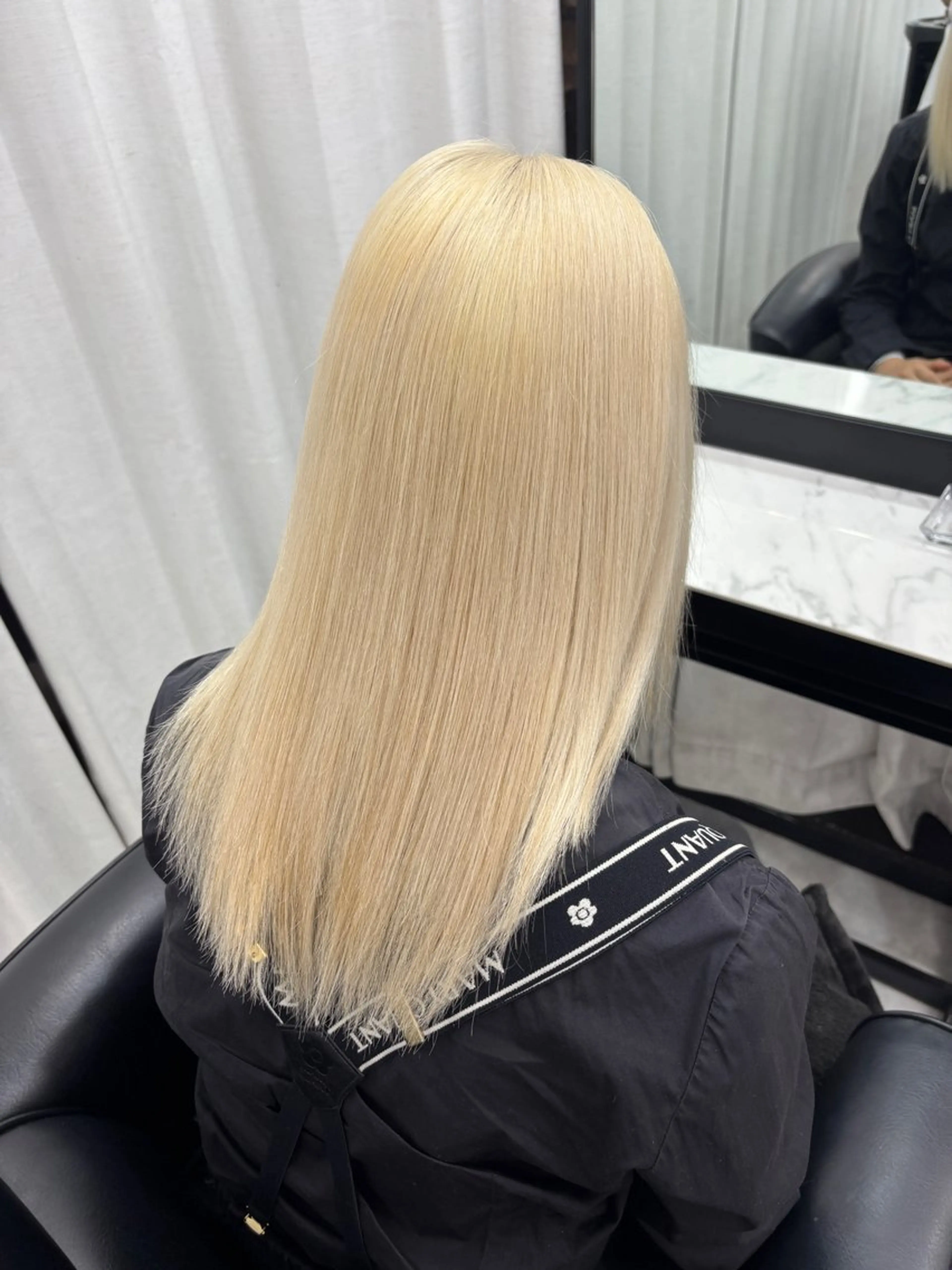 ミディアム カラー ヘアカラー トリートメント モデル募集中🖤 𝐀𝐘𝐀𝐇𝐀のヘアスタイル