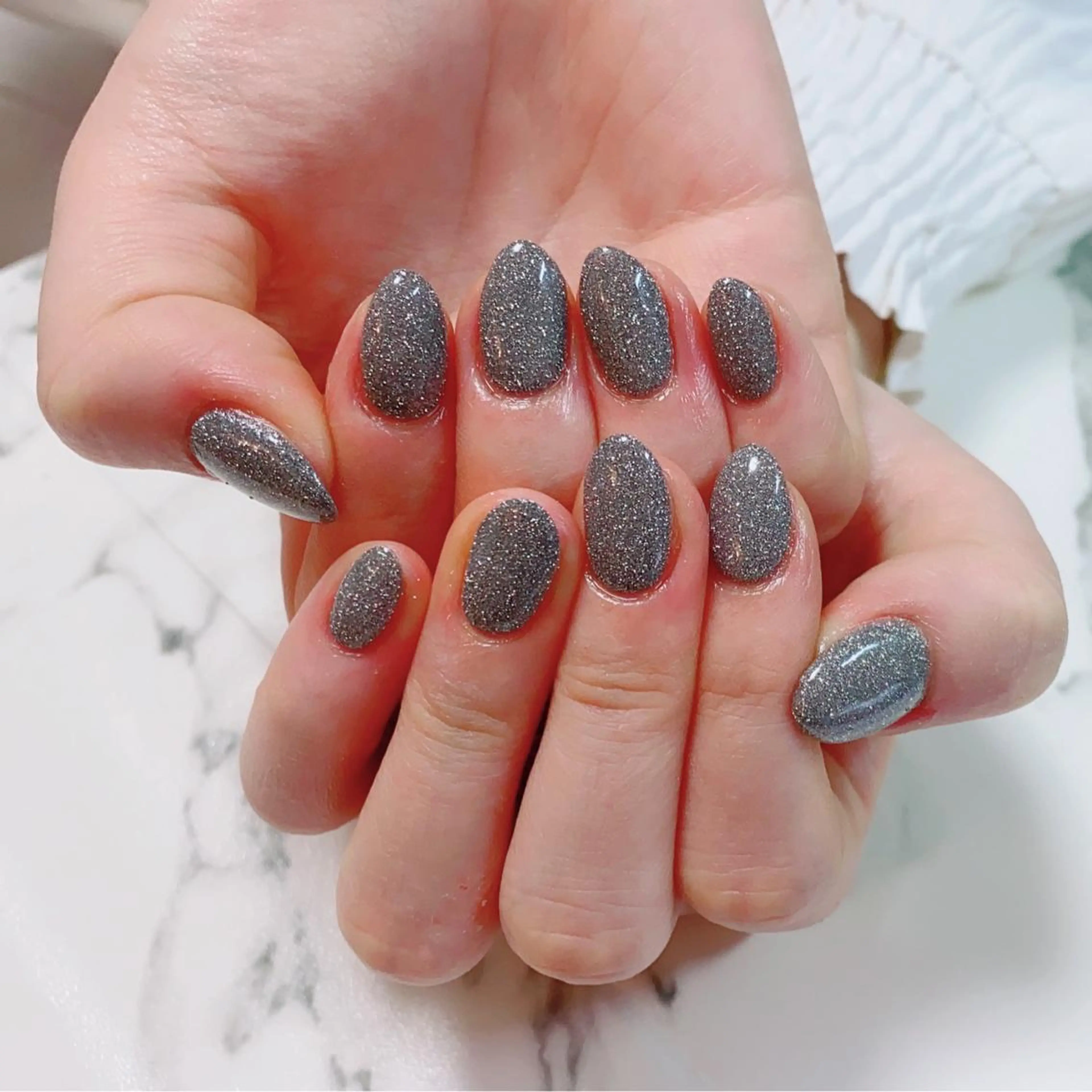 ロング カラー ネイル フラッシュネイル Q Free nailsのネイルデザイン