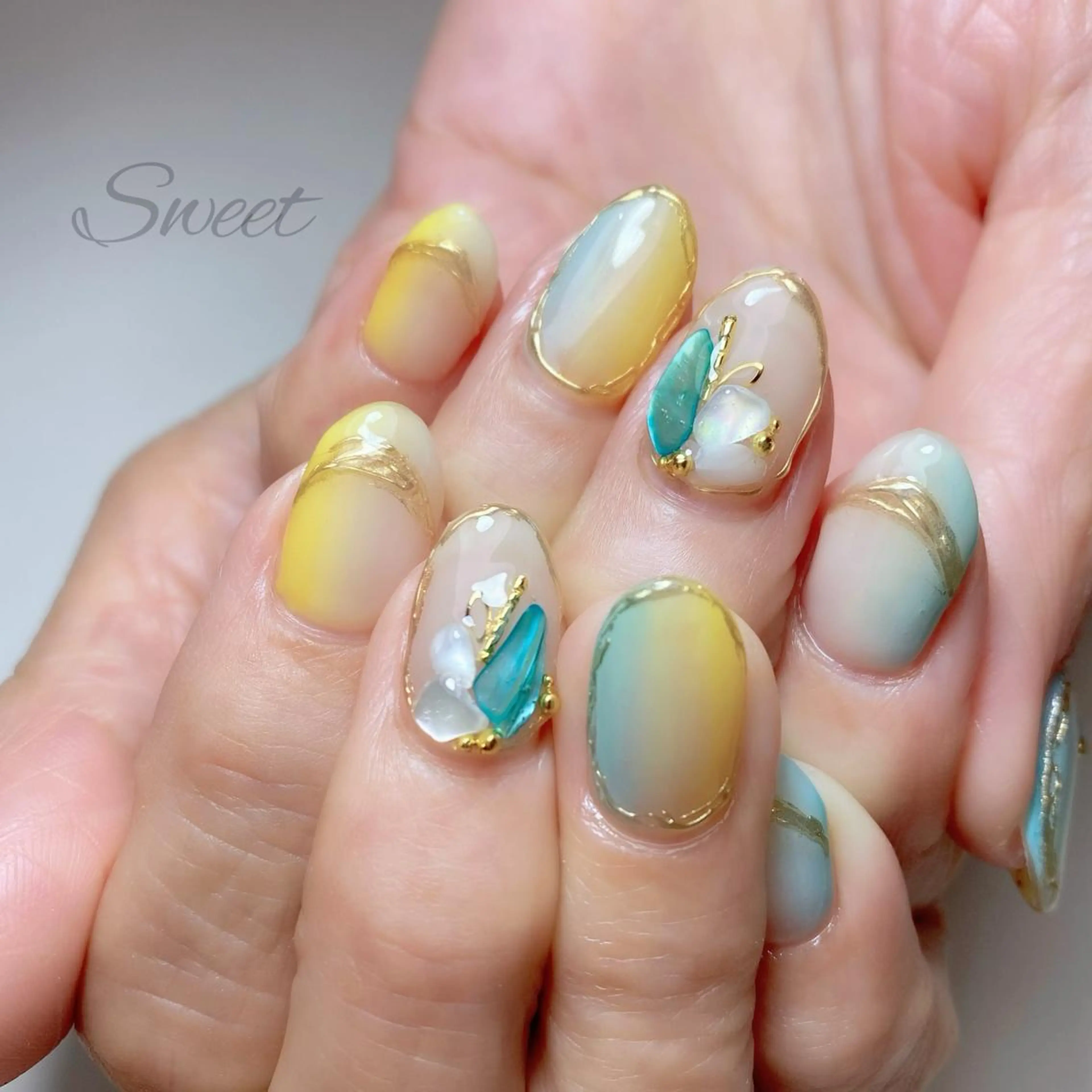 ネイル sweet 仲野陽子のネイルデザイン