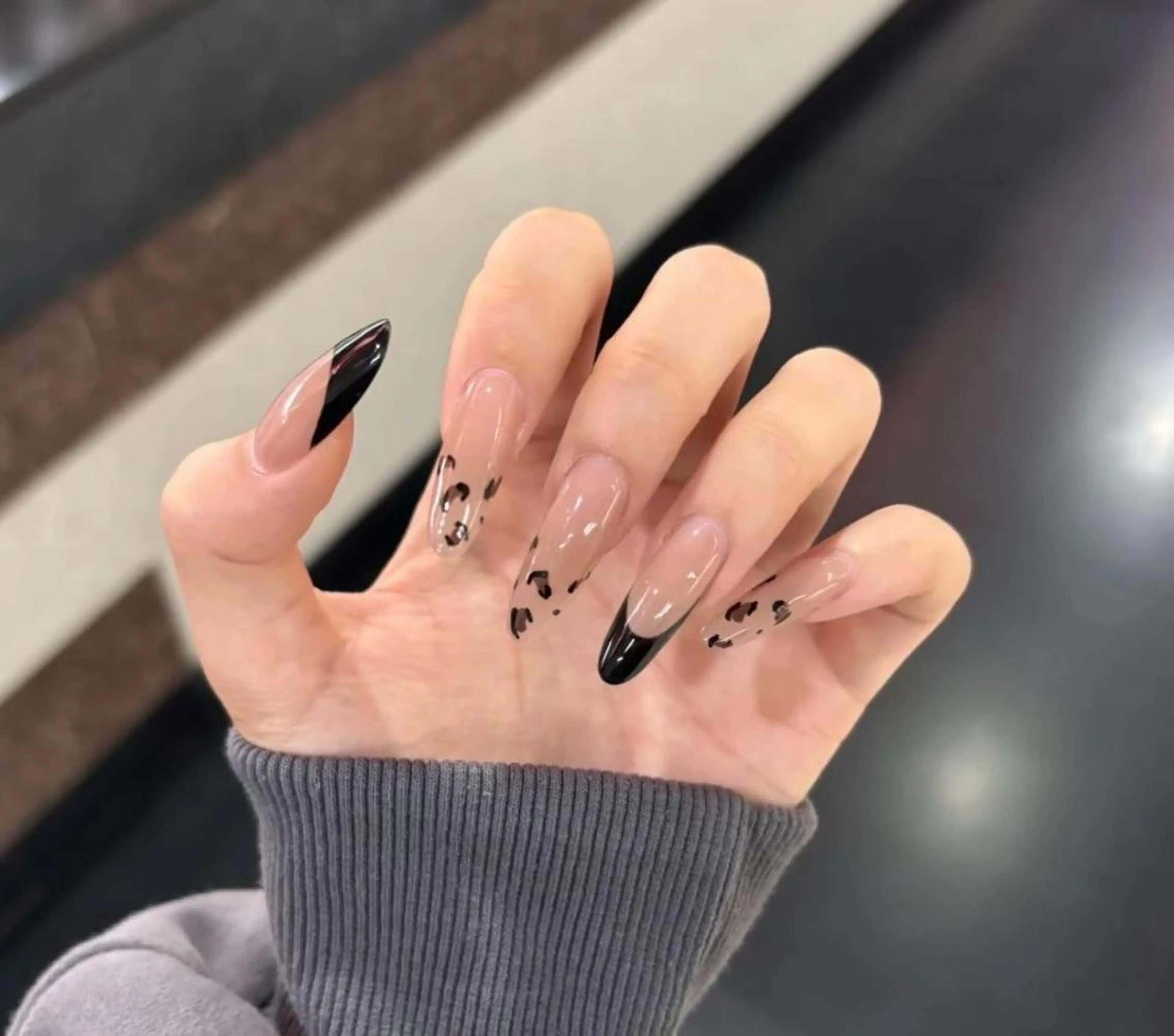 ネイル アートネイル オーロラネイル ブルー チークネイル フットネイル ハンドネイル Nails168 ネイルズイロハのネイルデザイン